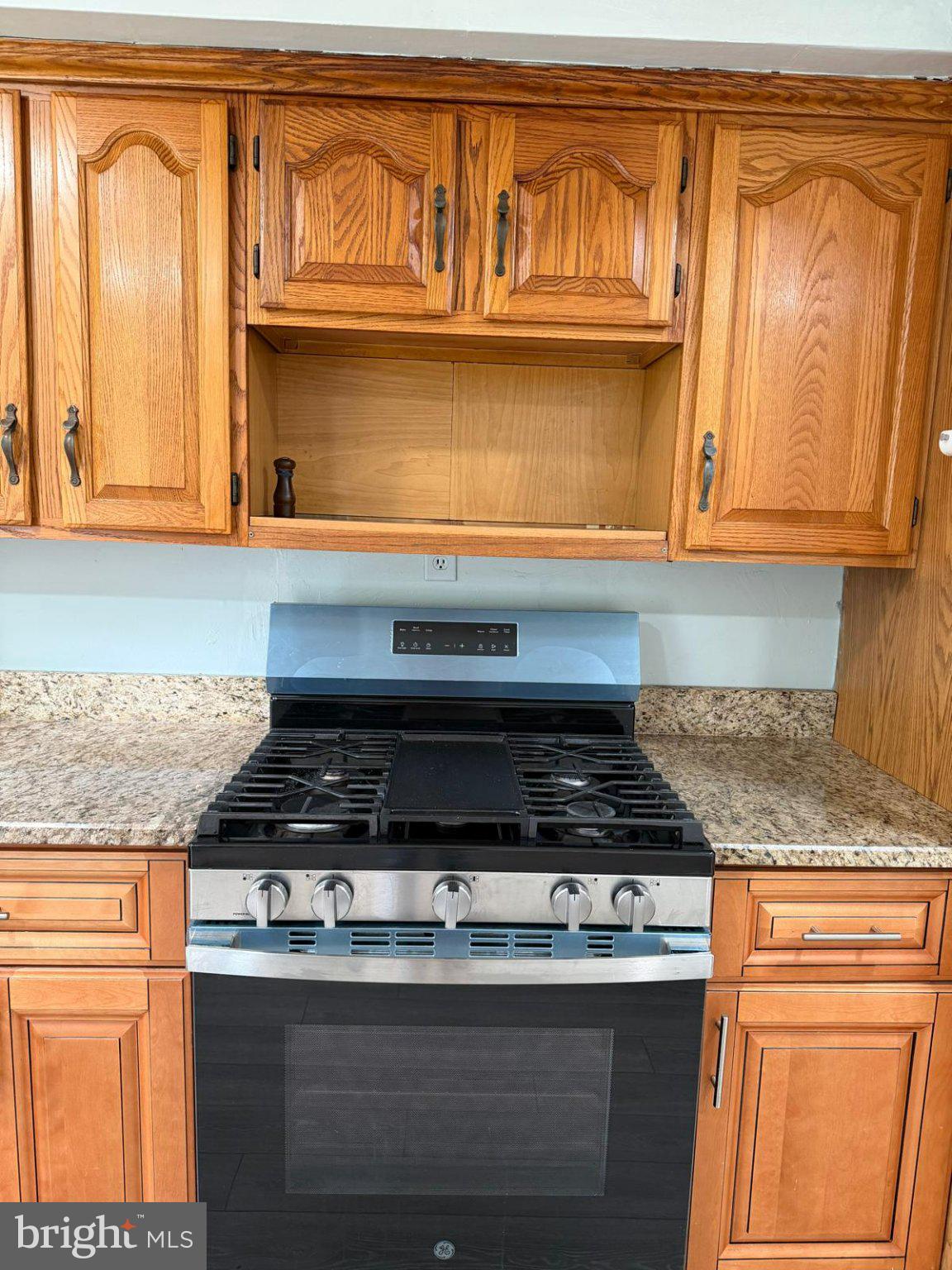 PHILADELPHIA (NORTHEAST) - Residential
