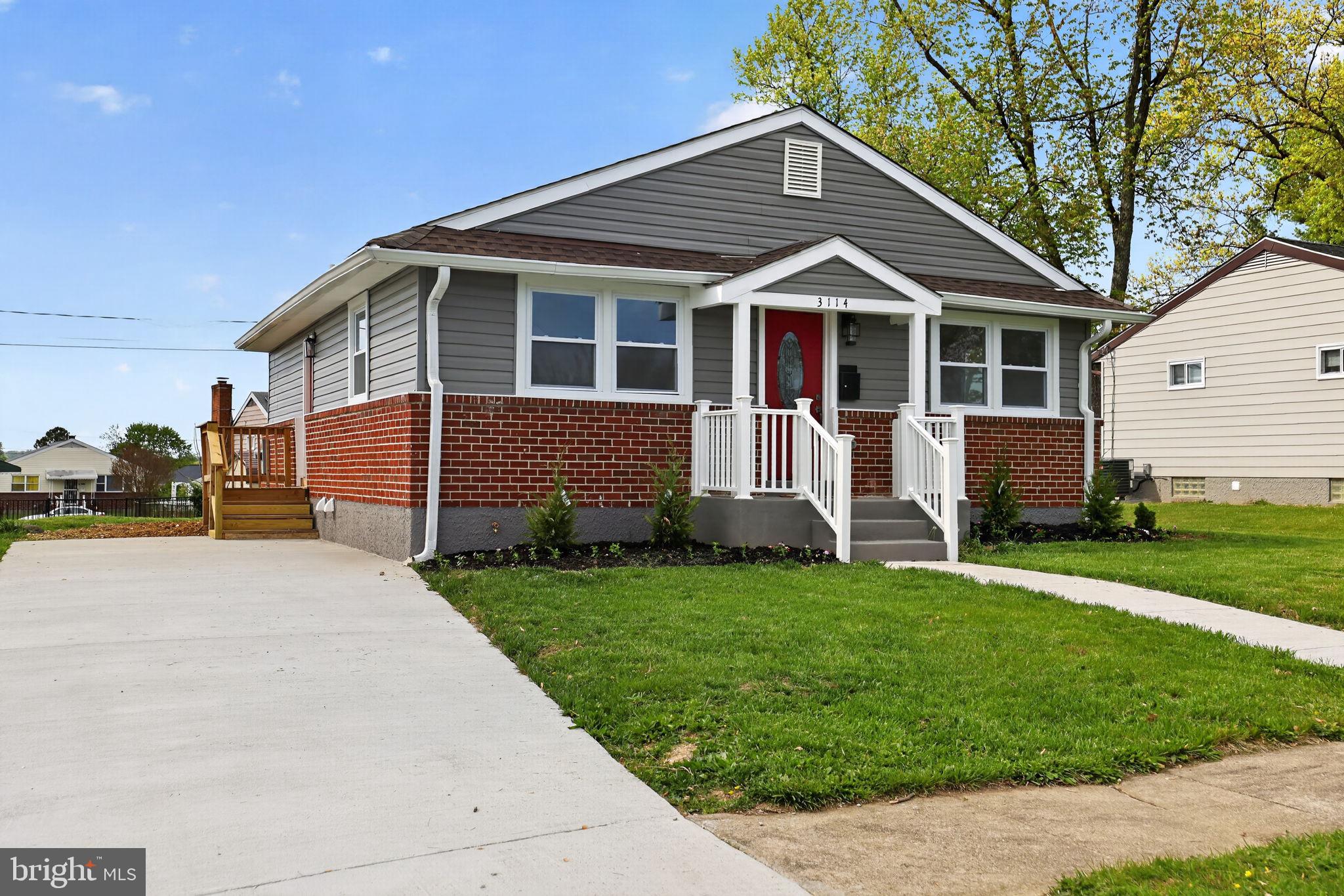 WINDSOR FARMS - Residential