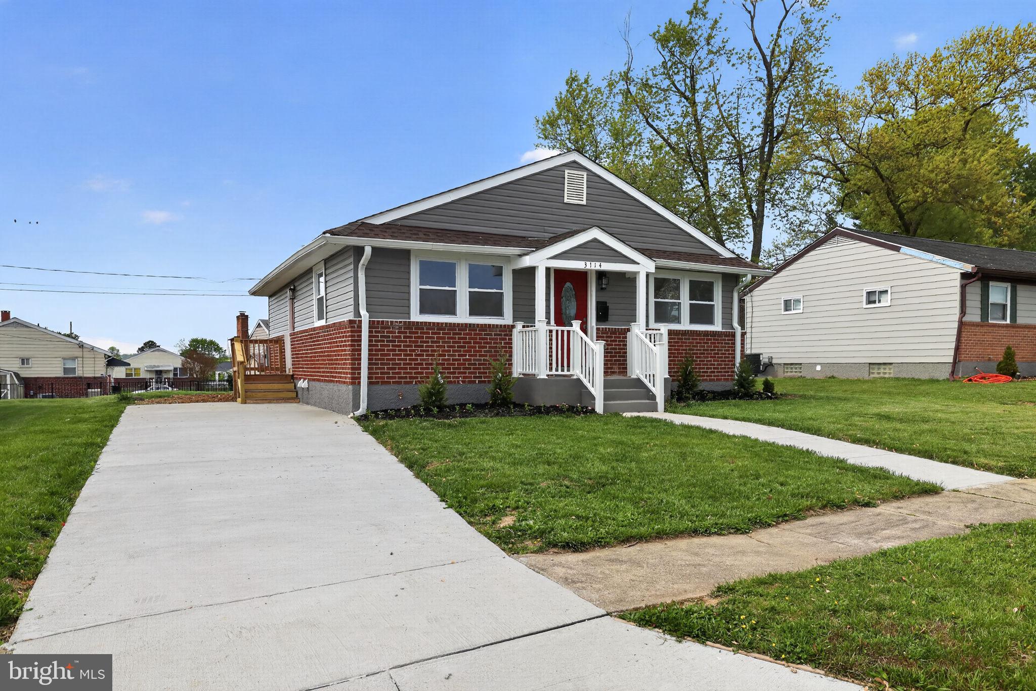WINDSOR FARMS - Residential