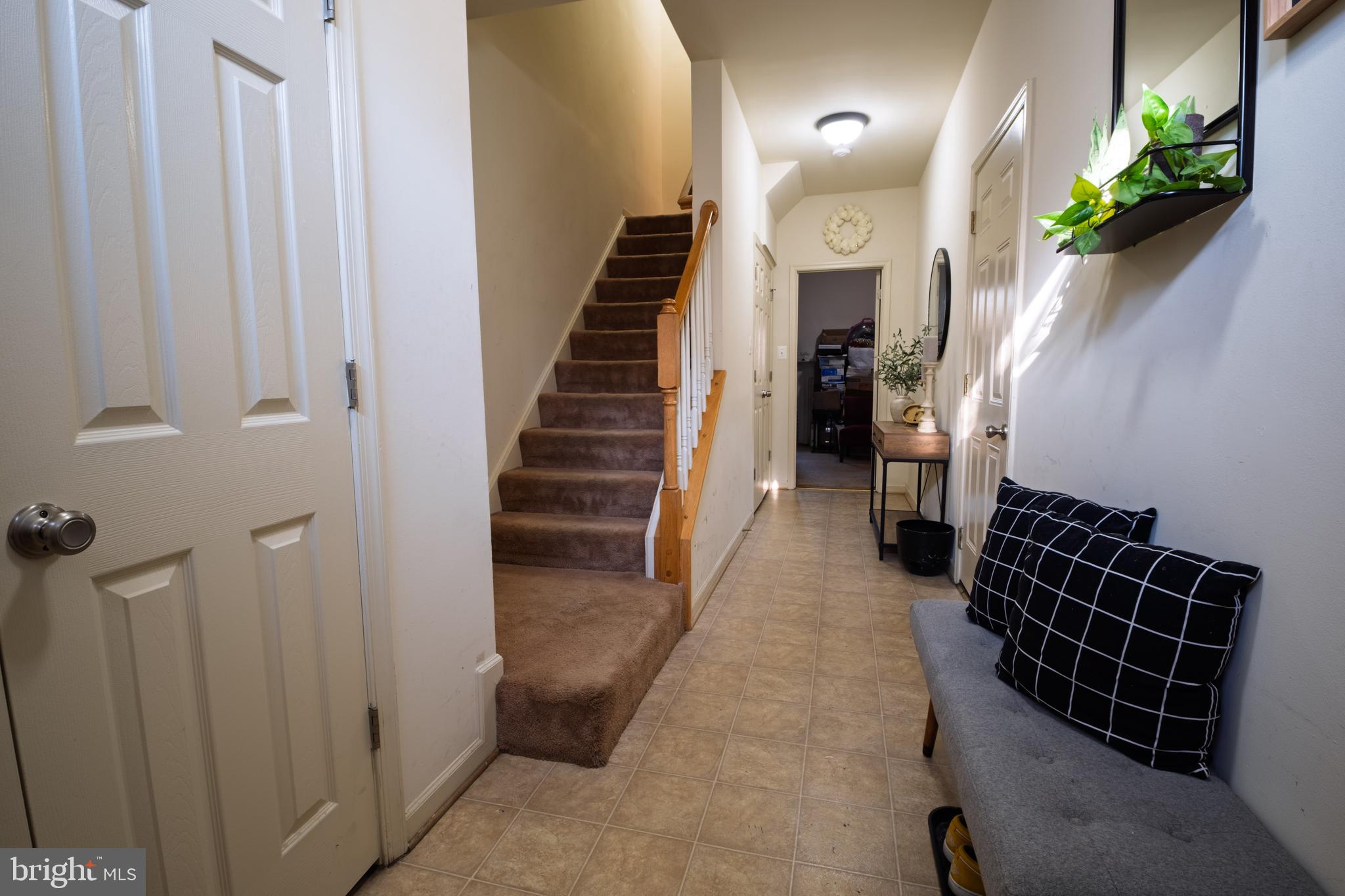 FAIRVIEW VILLAGE - Residential