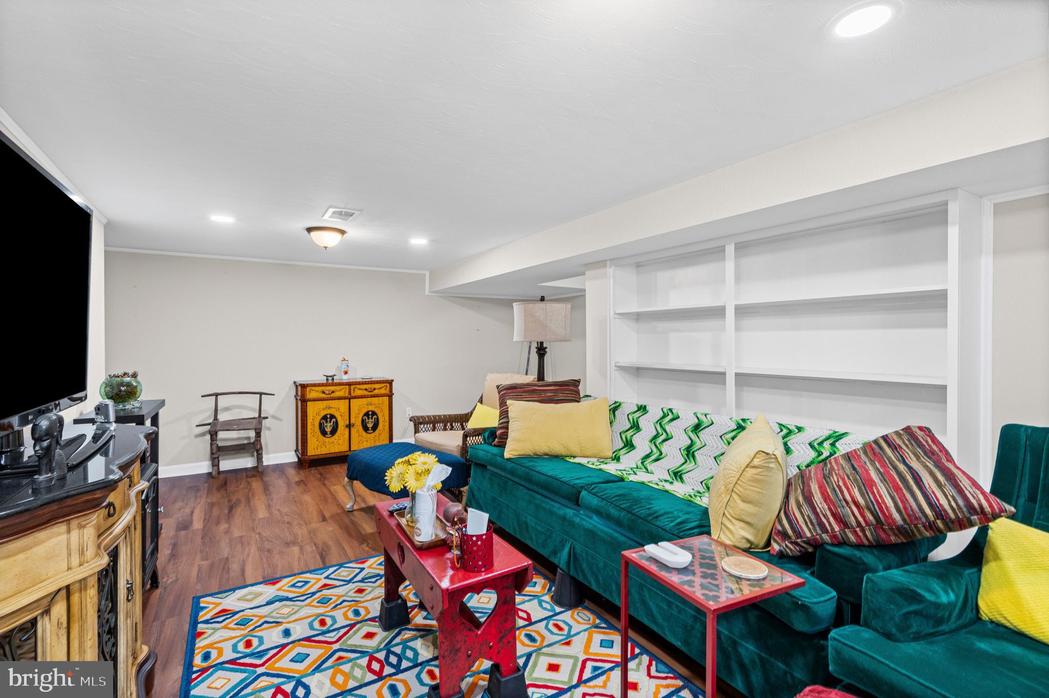 RANDALLSTOWN - Residential