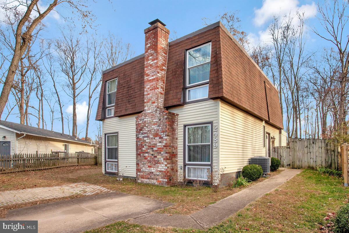 LAKE RIDGE - Residential