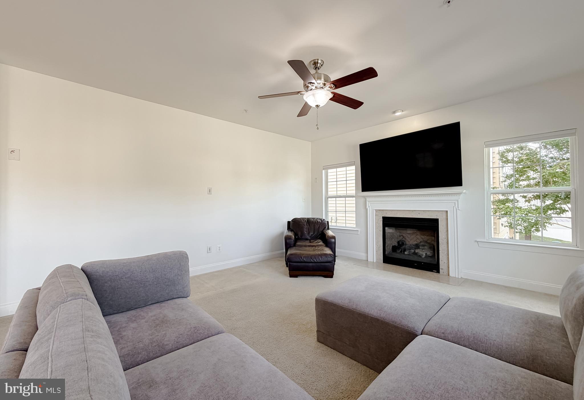 BROAD CREEK - Residential