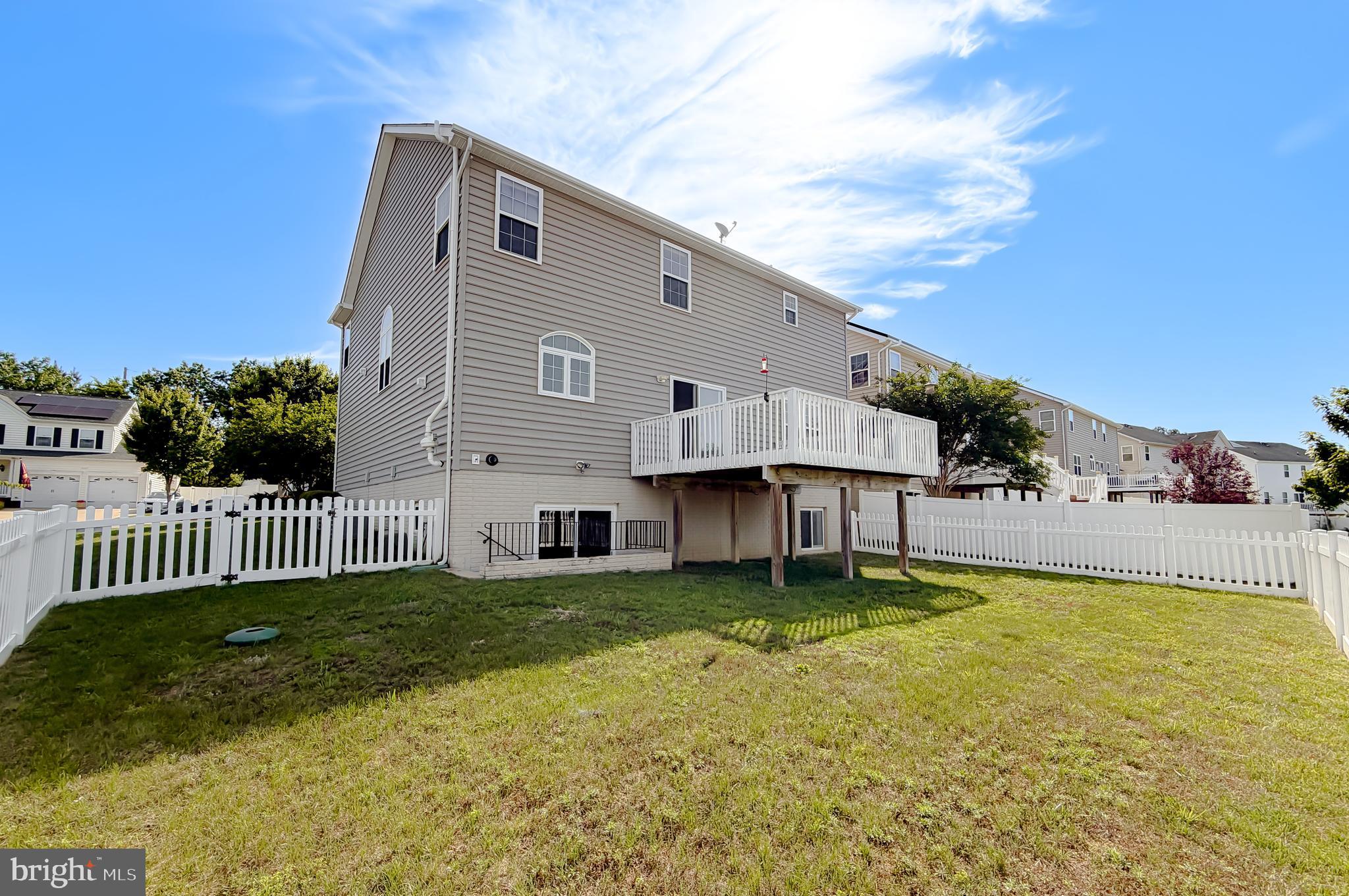 BROAD CREEK - Residential