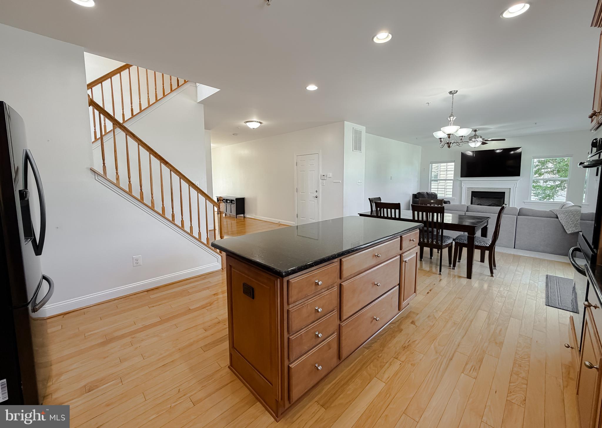 BROAD CREEK - Residential