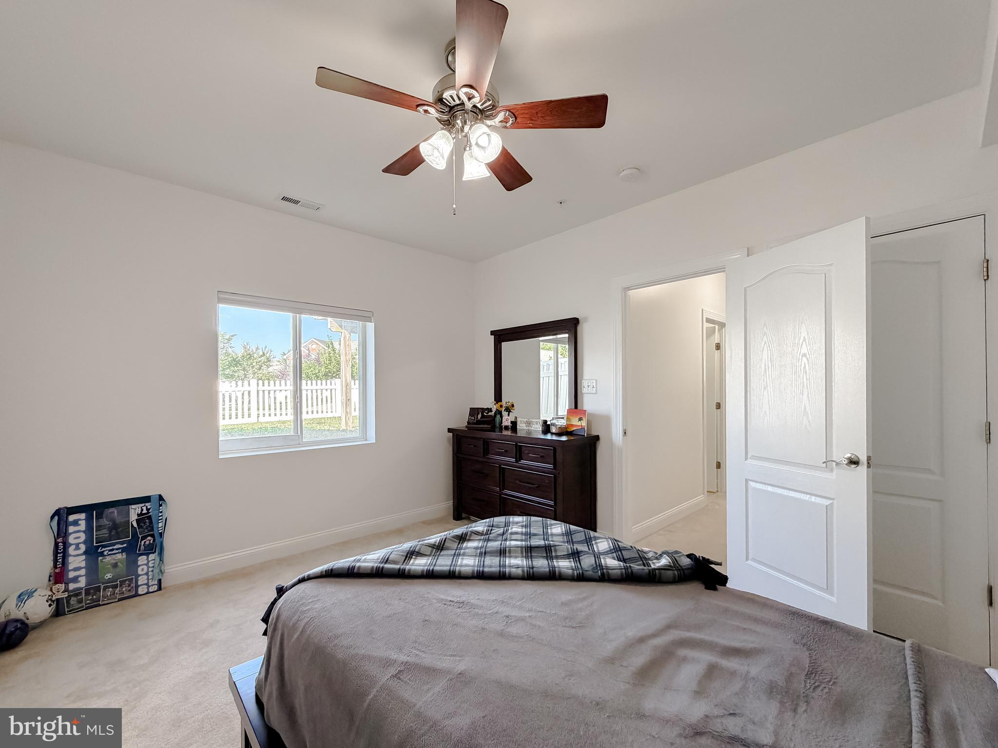 BROAD CREEK - Residential