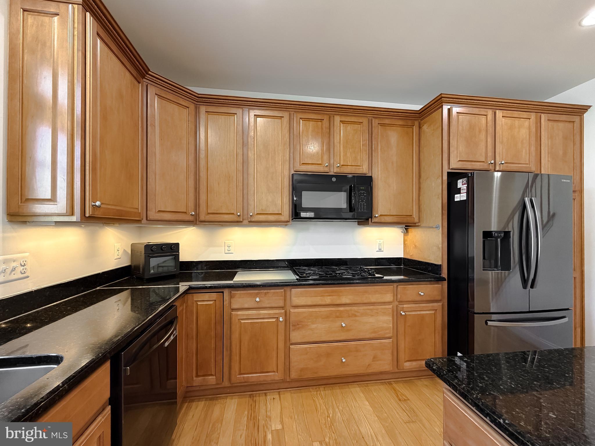 BROAD CREEK - Residential