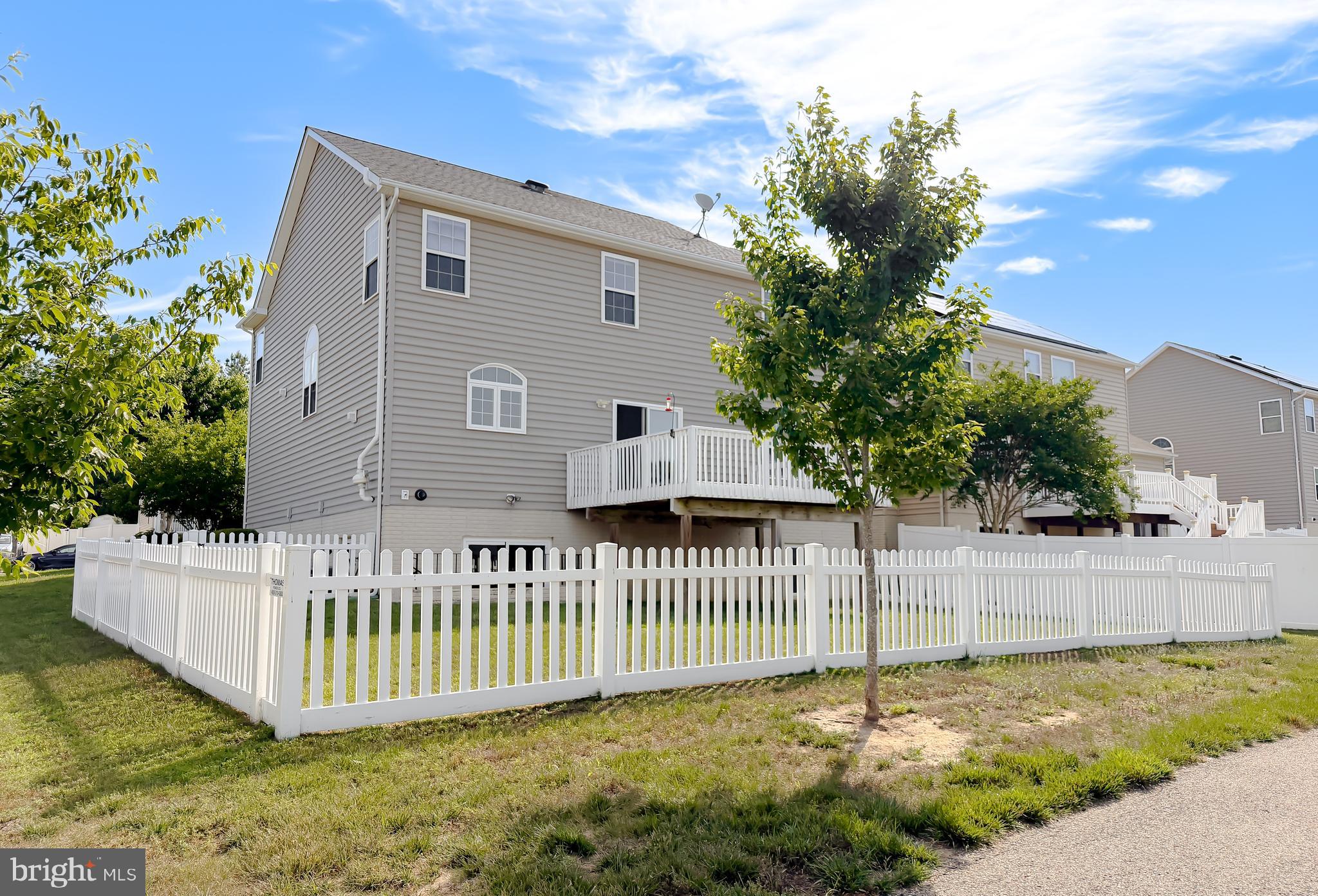 BROAD CREEK - Residential