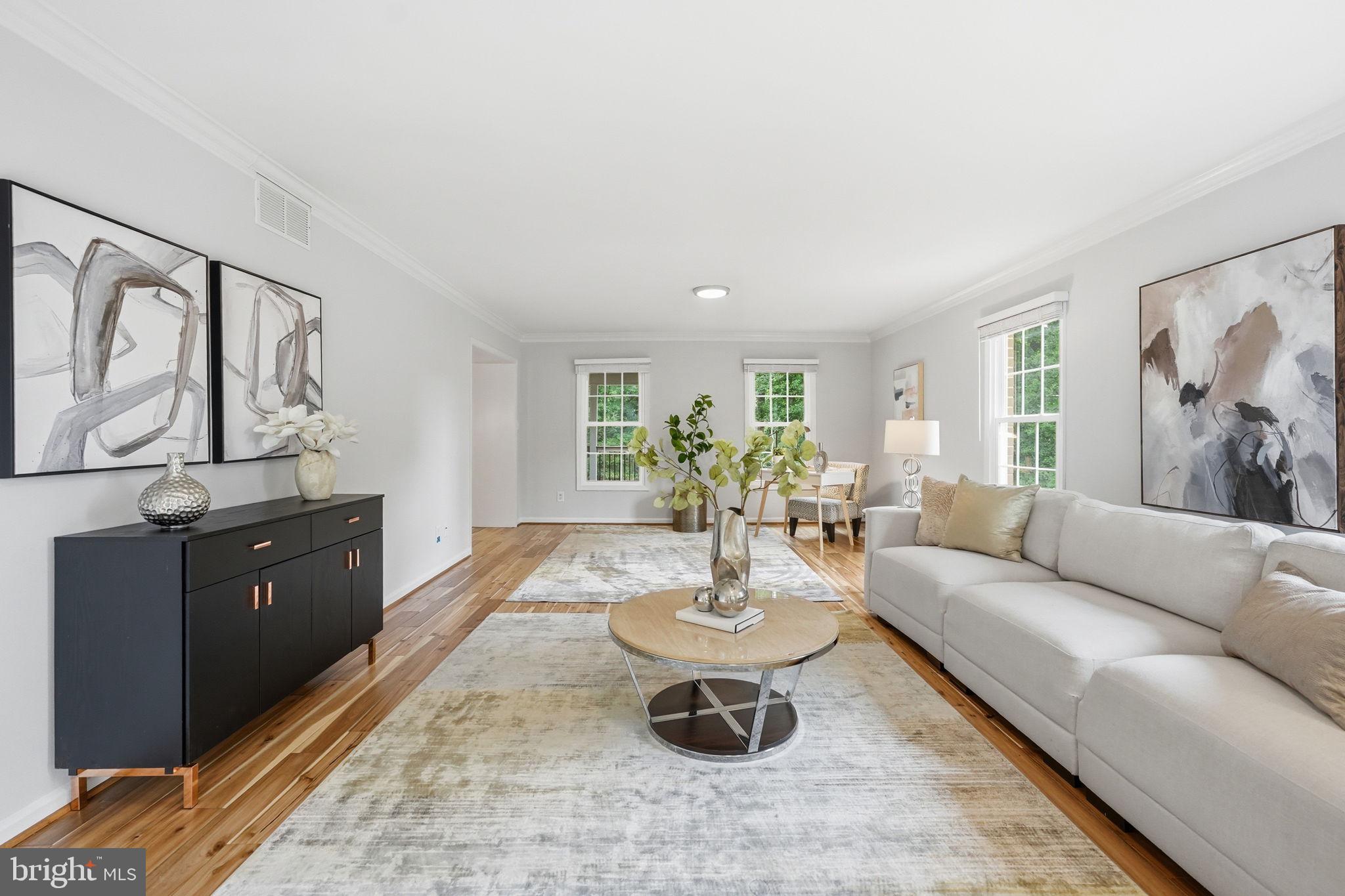 FOX MILL WOODS - Residential