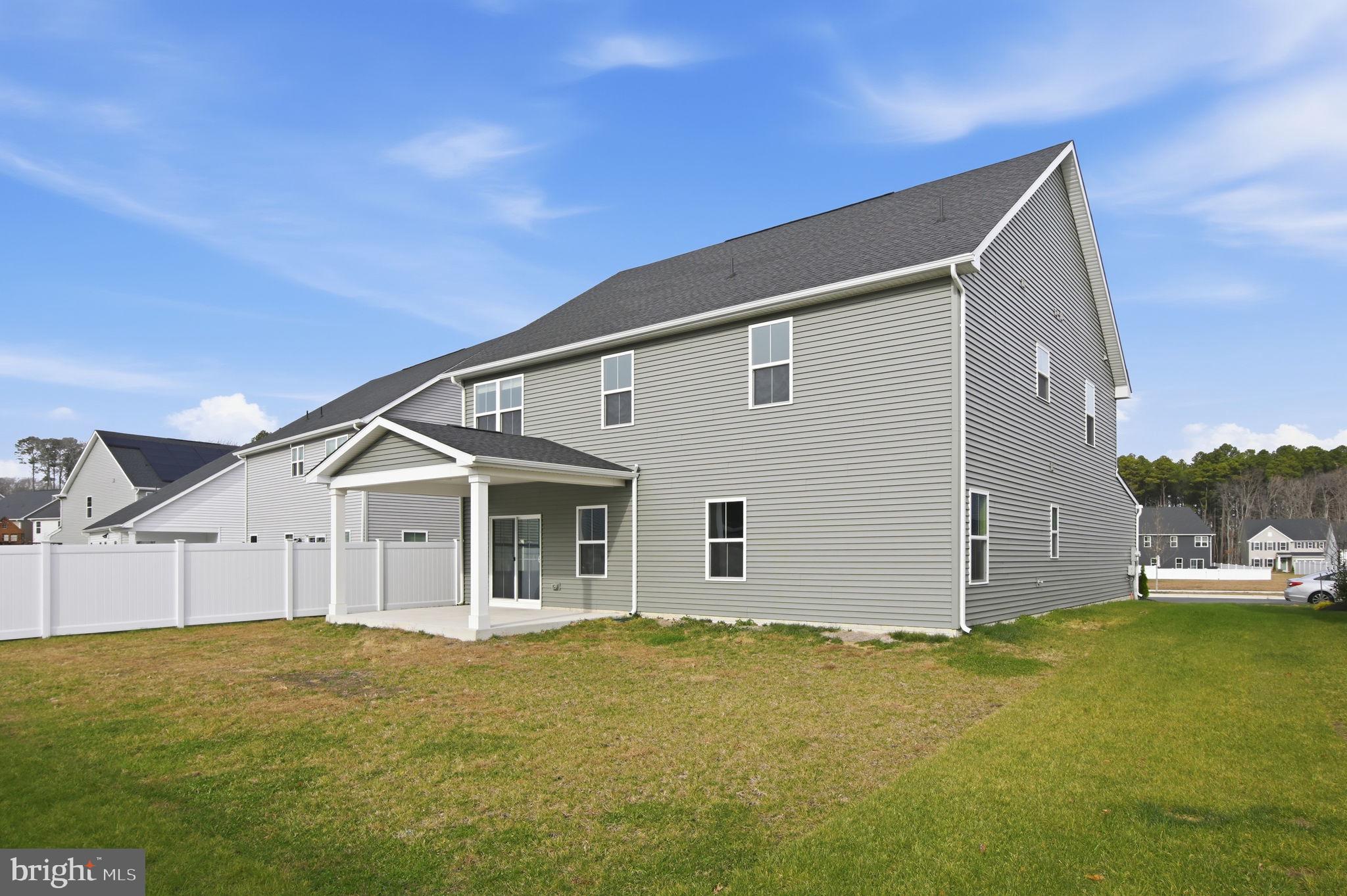 PERRY'S RETREAT - Residential Lease