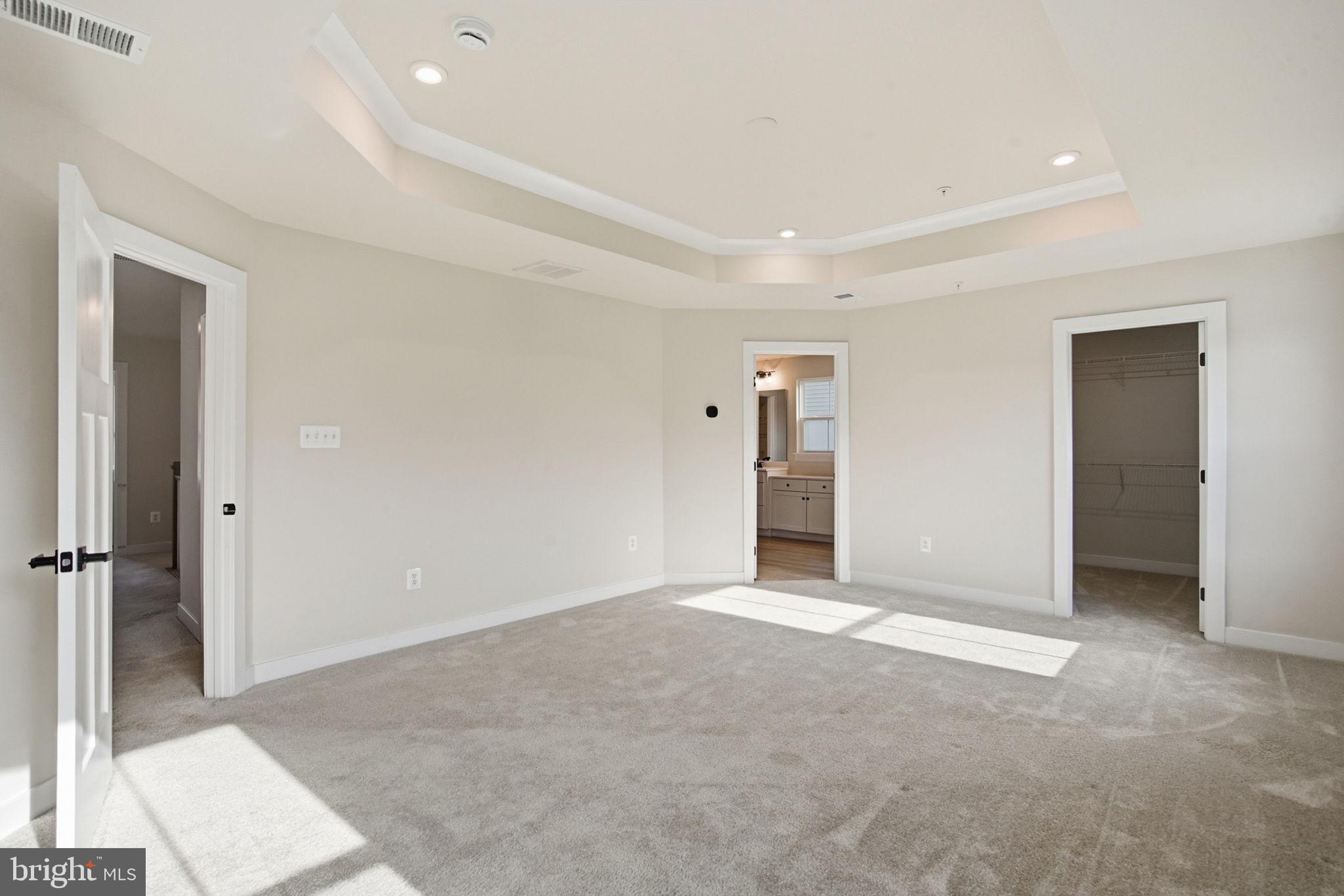 PERRY'S RETREAT - Residential Lease