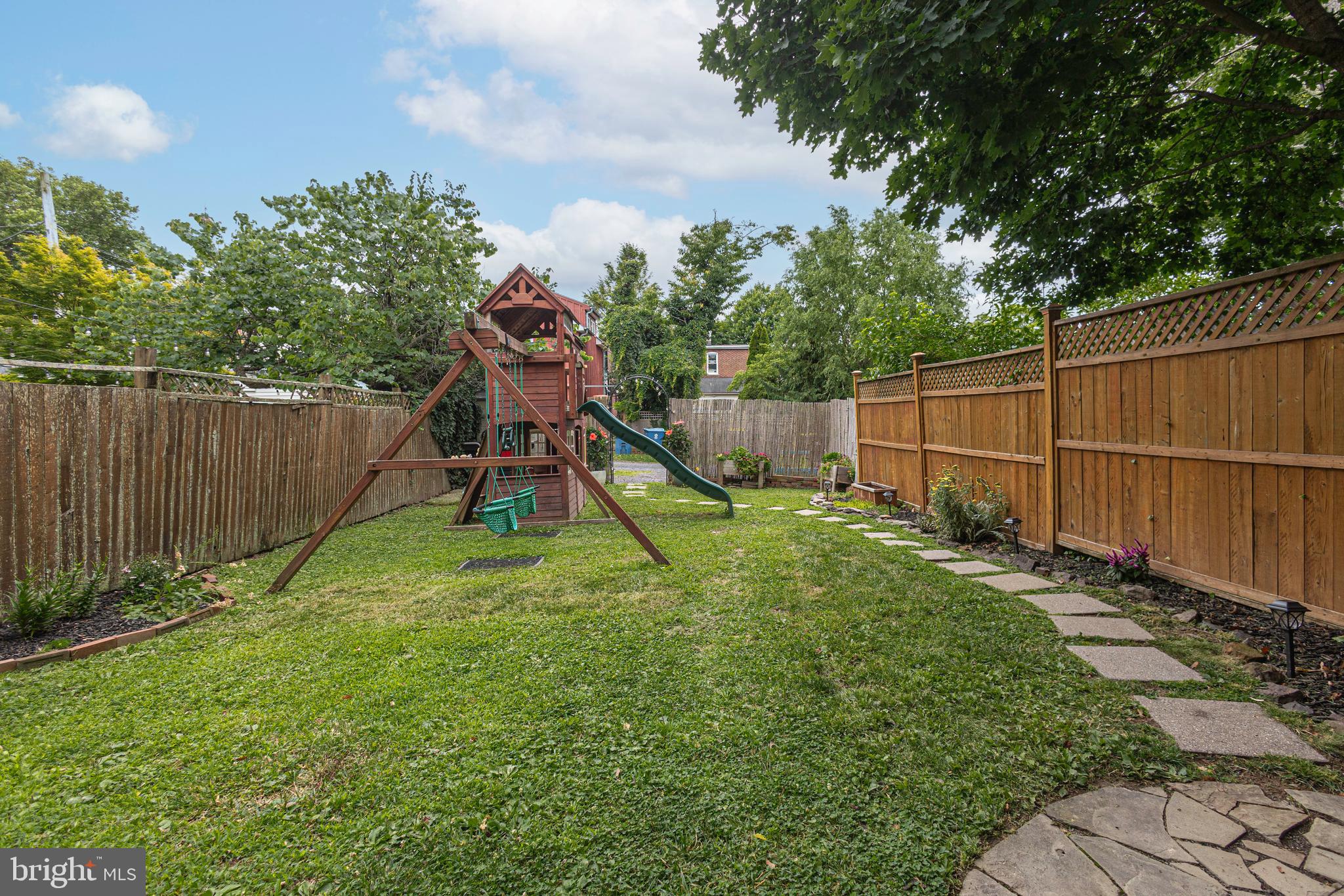 DOYLESTOWN BORO - Residential