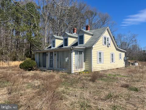 Charming 2-Bedroom Home on 2 Acres – Investor Special!

Looking for your next investment opportunity? This 2-bedroom, 1-bathroom home sits on 2 acres of land, offering endless potential! Whether you're looking for a rental property, a flip, or a private getaway, this property is a blank canvas ready for your vision.
This is a cash-only sale and is being sold AS-IS—no repairs will be made. Don’t miss this chance to own a piece of land with tons of possibilities!

Schedule a showing today before it’s gone!