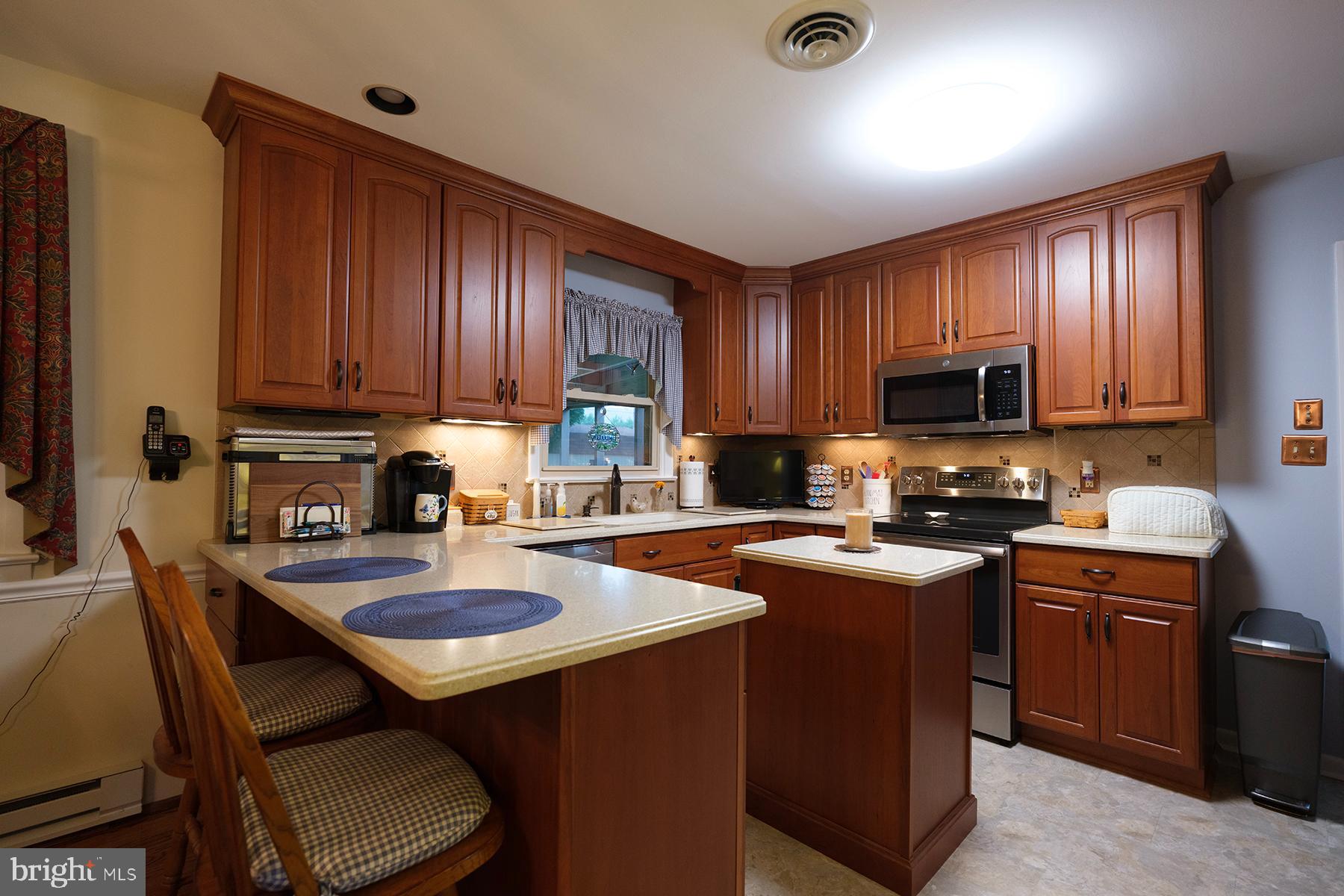 GREENVALE VILLAGE - Residential