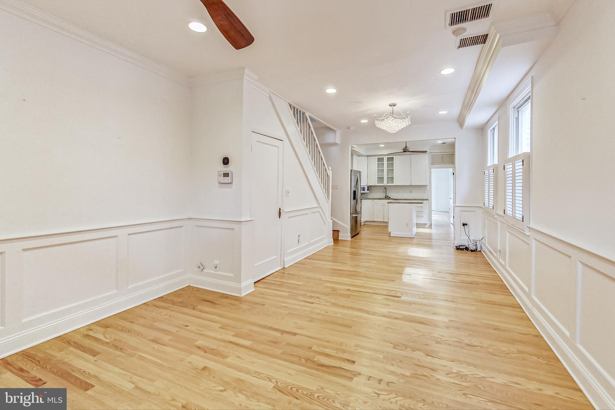 CAPITOL HILL - Residential