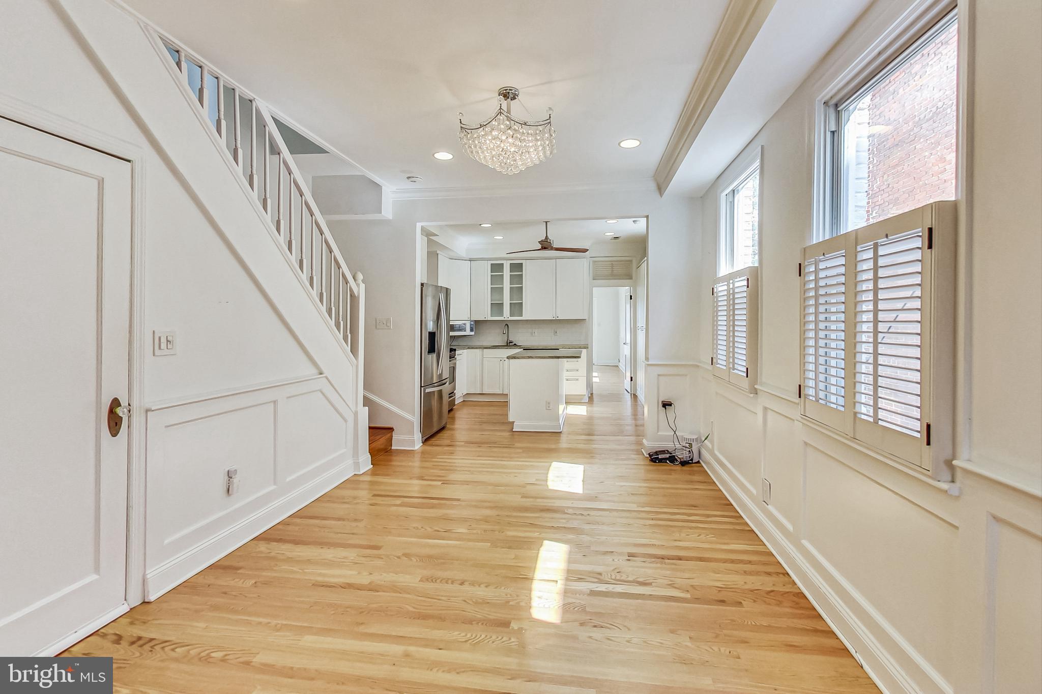 CAPITOL HILL - Residential