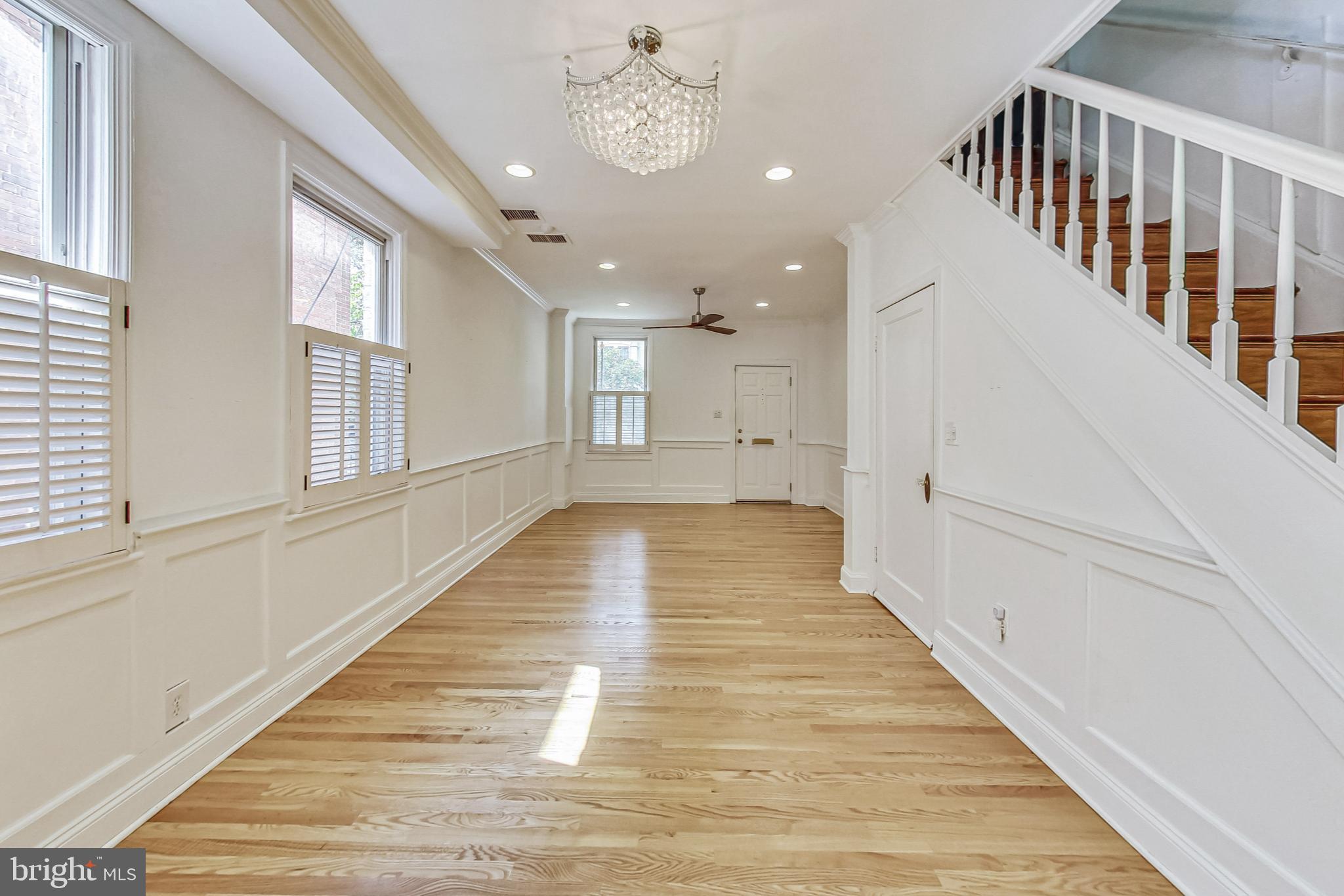CAPITOL HILL - Residential
