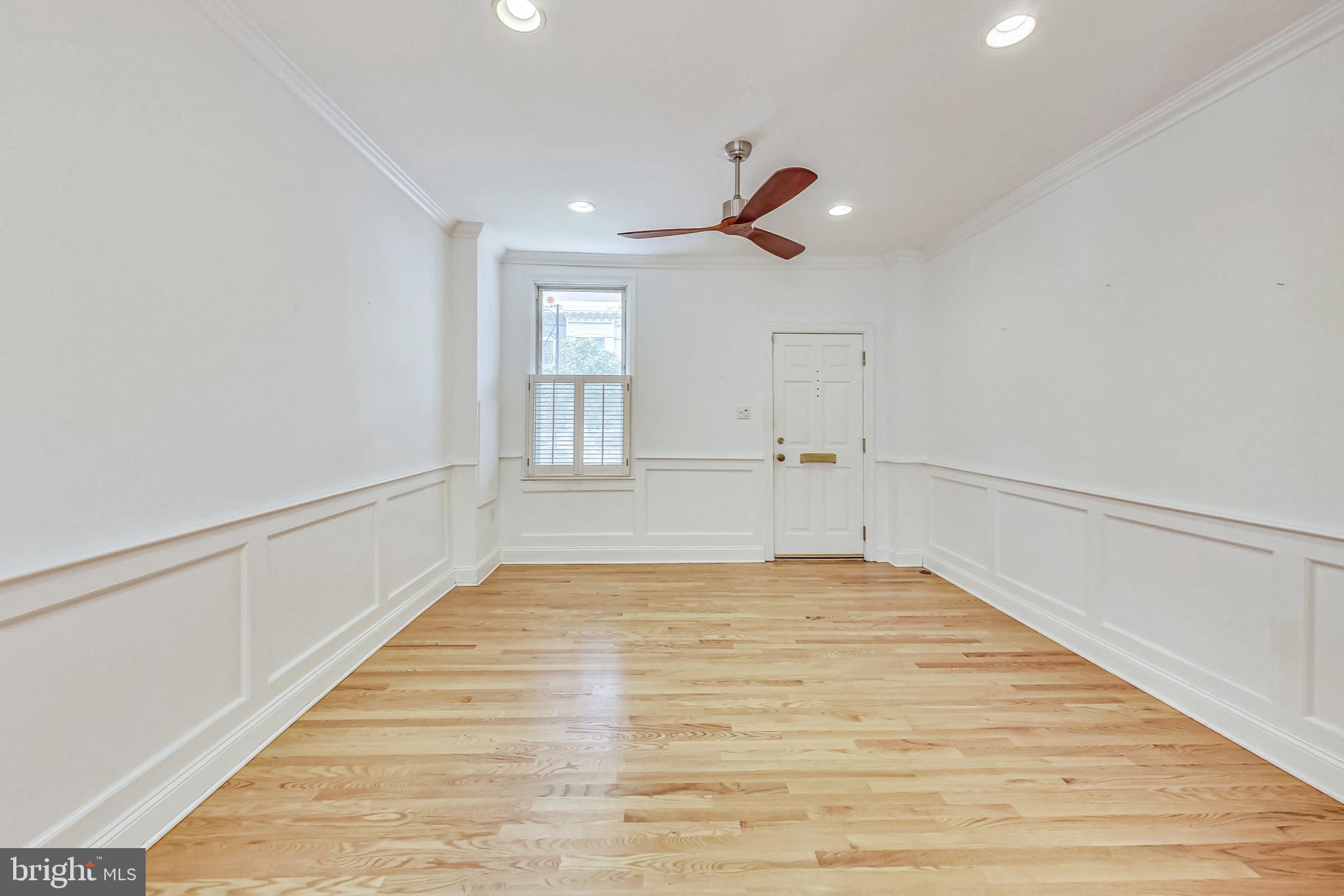 CAPITOL HILL - Residential