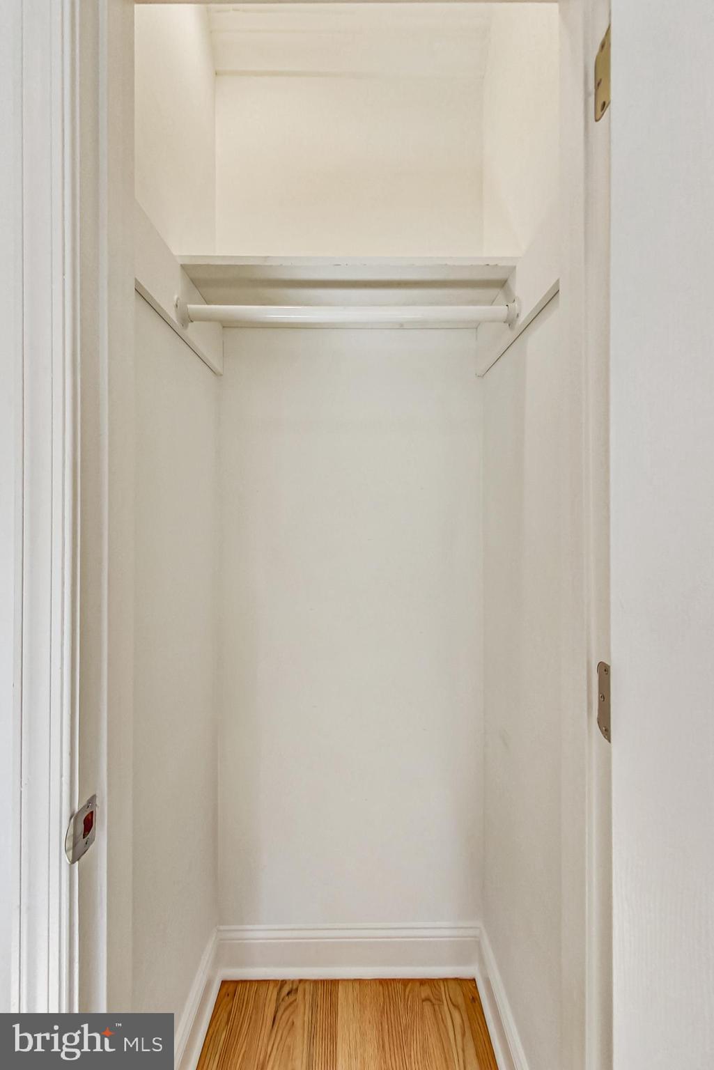 CAPITOL HILL - Residential