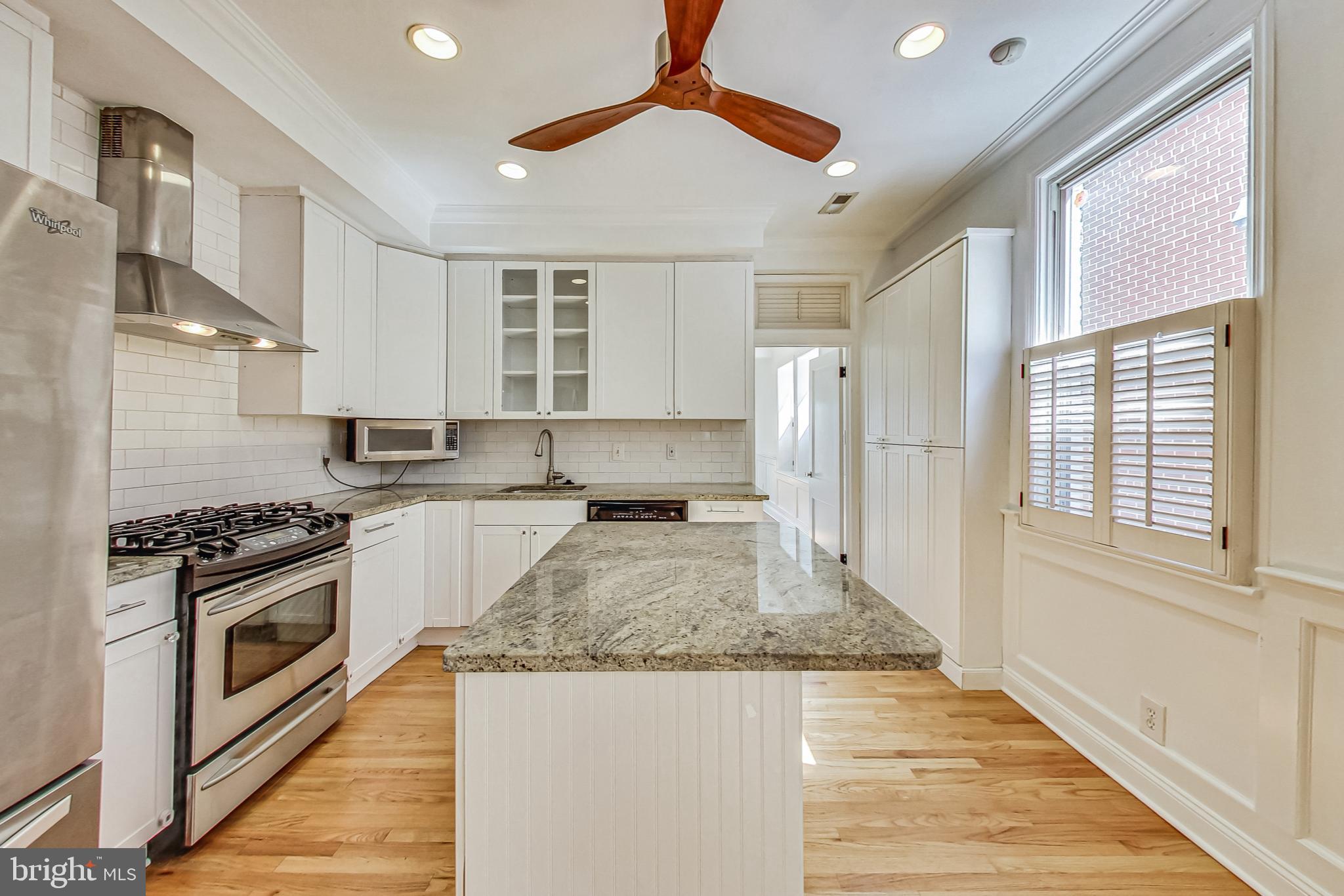 CAPITOL HILL - Residential