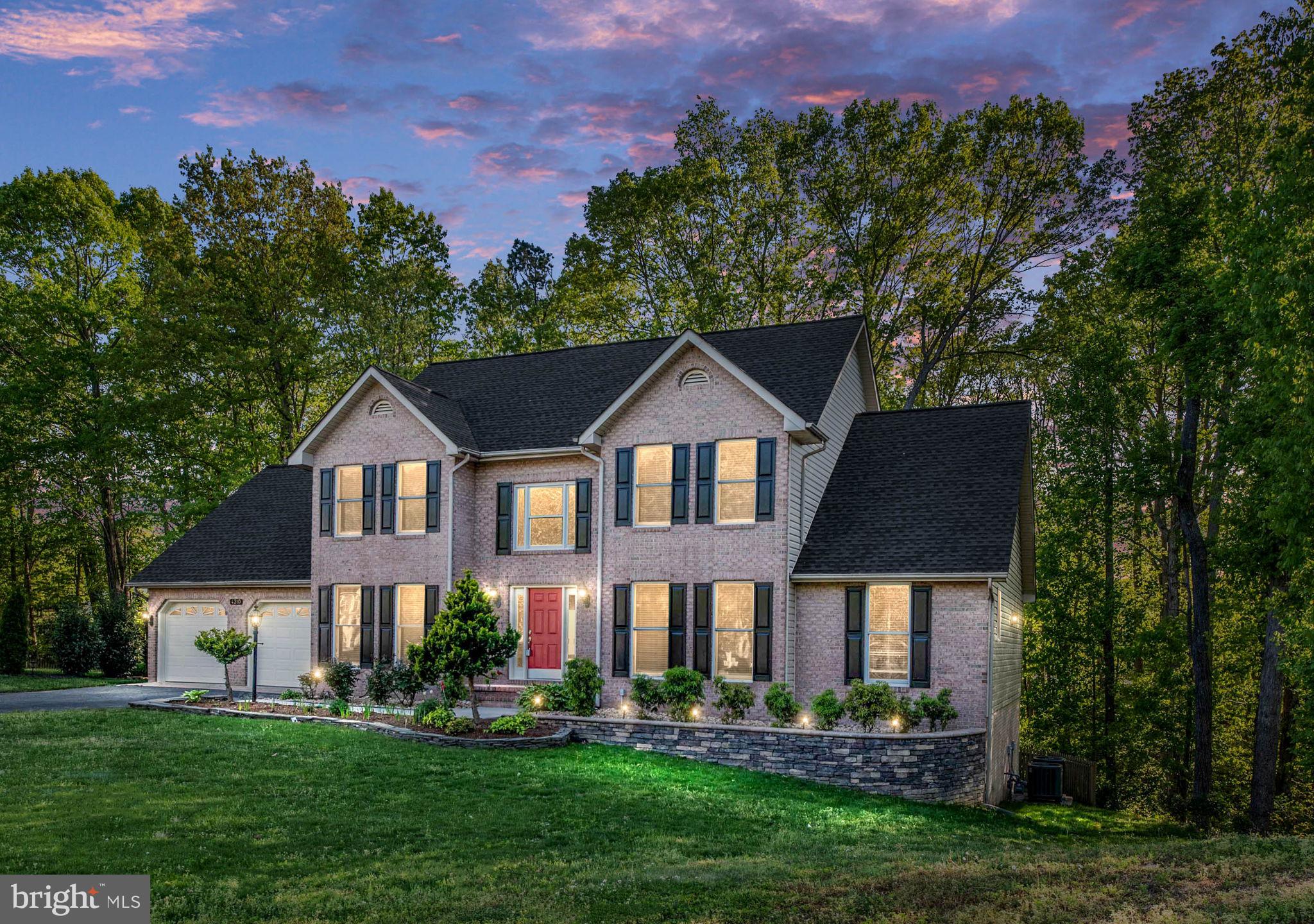 Welcome to this stunning single-family home in the heart of Fredericksburg, Virginia, just minutes from I-95 and within close proximity to the Lees Hill Golf Club. Boasting over 5,000 square feet of living space, this beautiful property offers the perfect blend of luxury and convenience. Step inside and be greeted by the spacious and inviting living room, complete with large windows that fill the room with natural light. The adjacent dining room is perfect for entertaining guests, while the gourmet kitchen features top-of-the-line appliances, beautiful countertops, and ample storage space. The master bedroom on the main level is a true oasis, providing a private retreat with a spa-like en-suite bathroom, complete with a soaking tub and separate shower. Upstairs, you'll find three additional bedrooms, each with their own unique charm and character. With three and a half bathrooms in total, this home is perfectly suited for families of all sizes. Other features include a cozy family room with a fireplace, a home office for those who work remotely, and a fully finished basement with plenty of space for a recreation room, media room, or gym. Step outside and you'll be greeted by a beautifully landscaped yard, complete with a spacious patio perfect for outdoor dining and entertaining. With easy access to local parks, shopping, dining, and the Lees Hill Golf Club just a stone's throw away, this property is truly one-of-a-kind. Don't miss out on the opportunity to make this stunning home yours! Schedule a tour today and experience all that it has to offer.