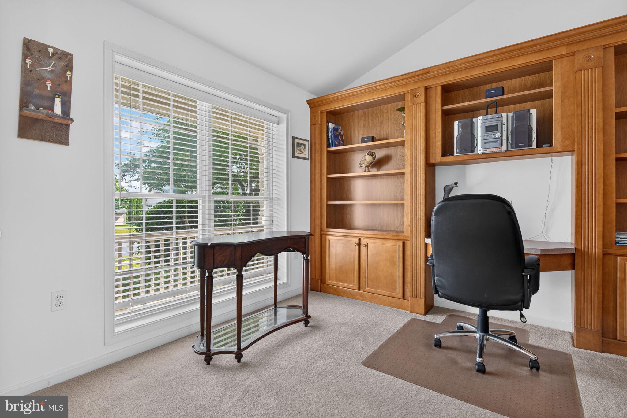 FAIRWINDS - Residential