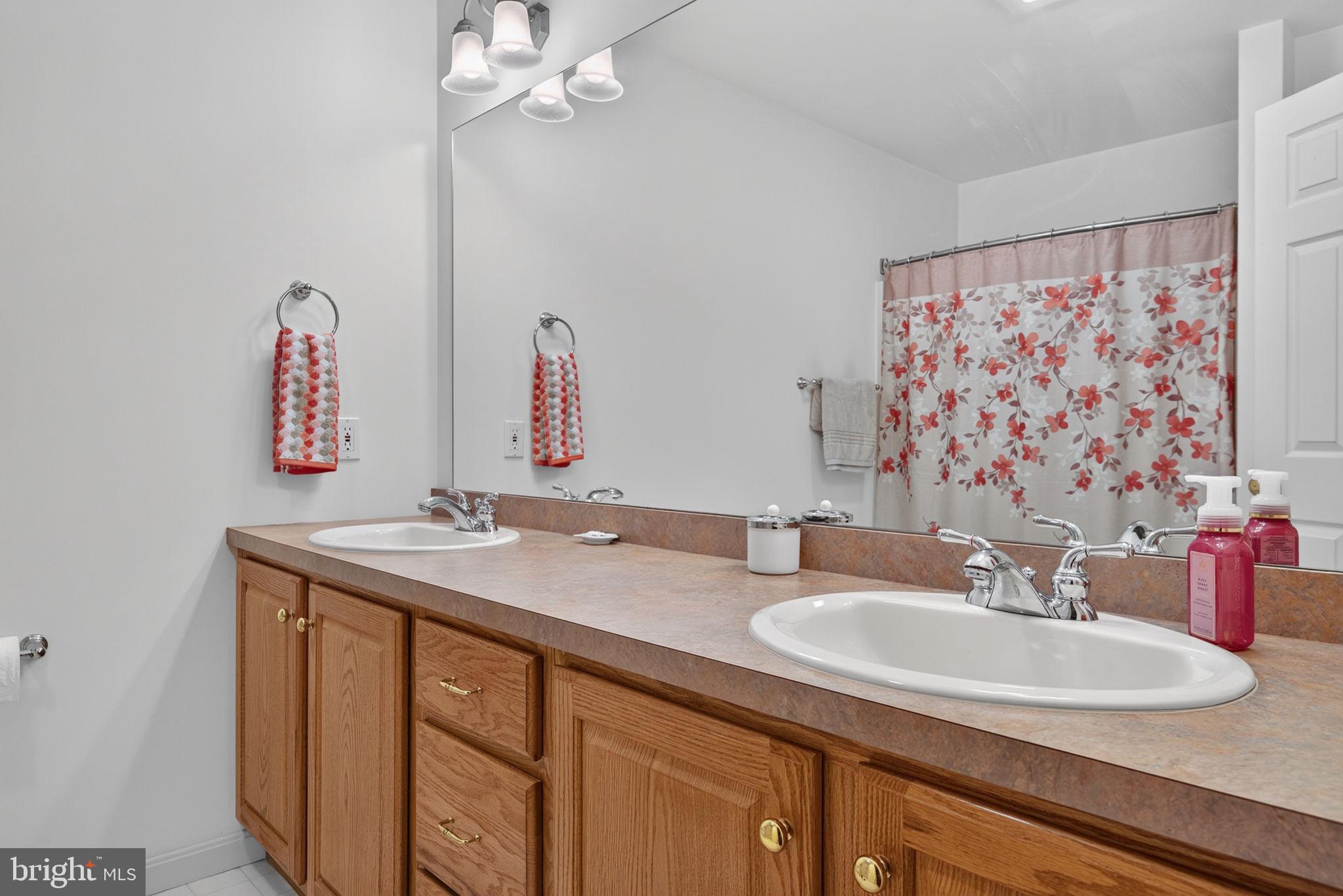 FAIRWINDS - Residential