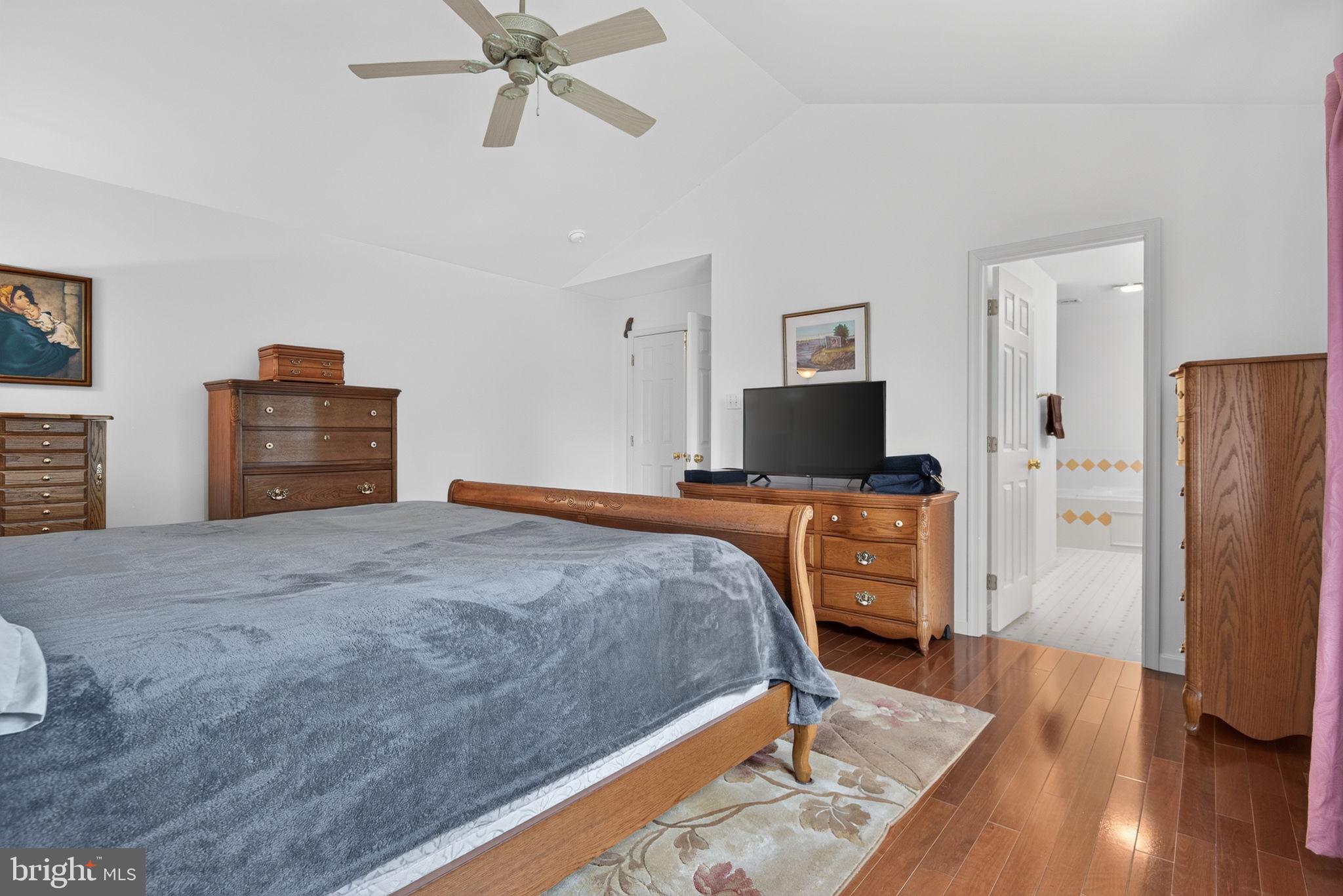 FAIRWINDS - Residential