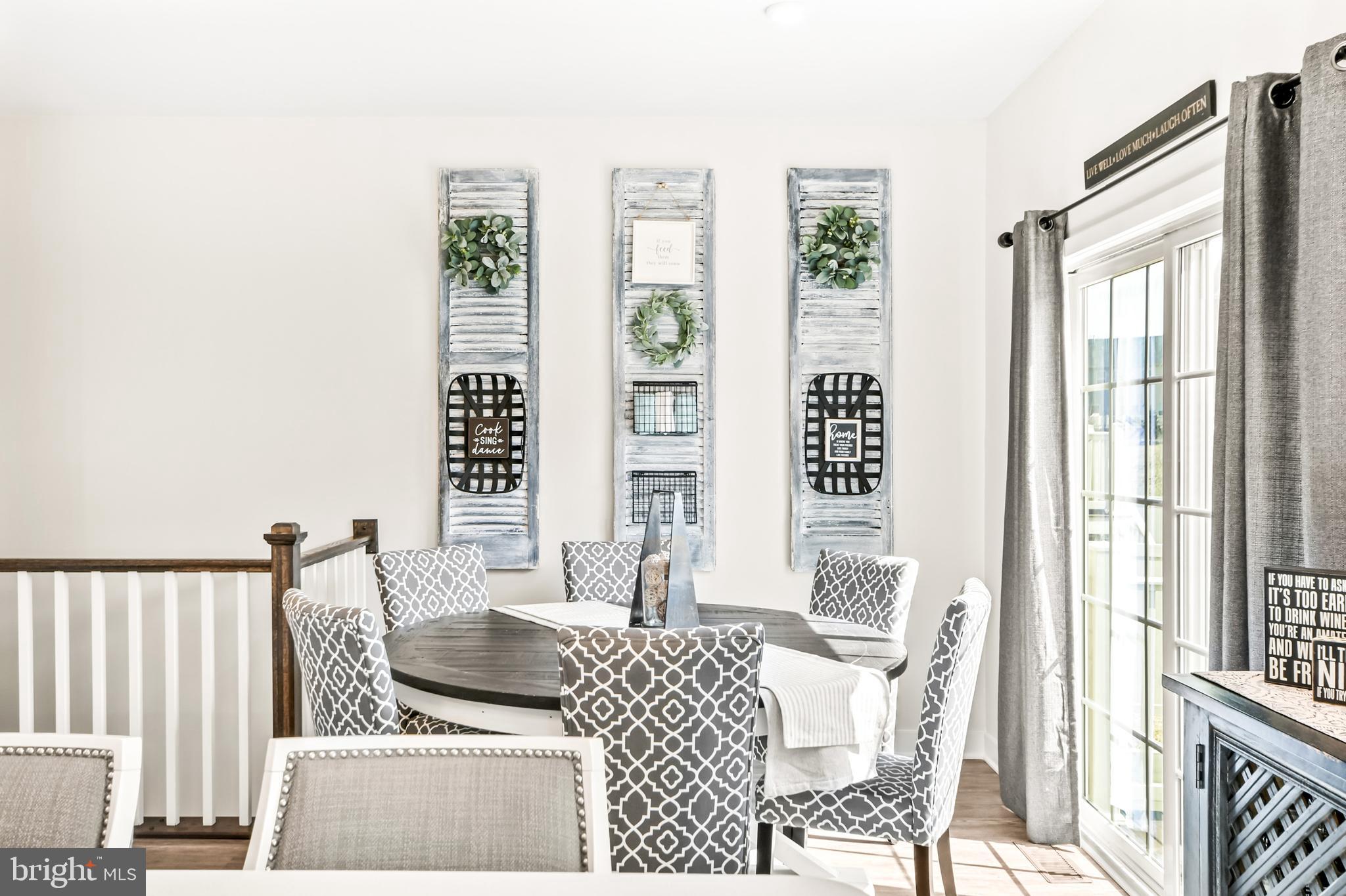 LAKE LINGANORE - Residential