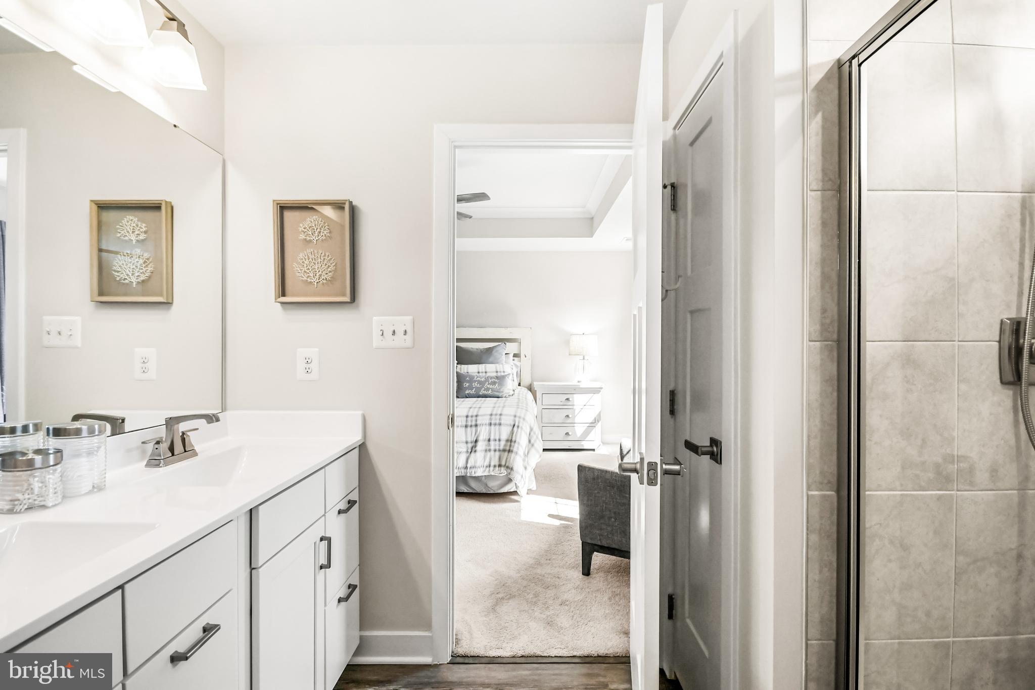LAKE LINGANORE - Residential
