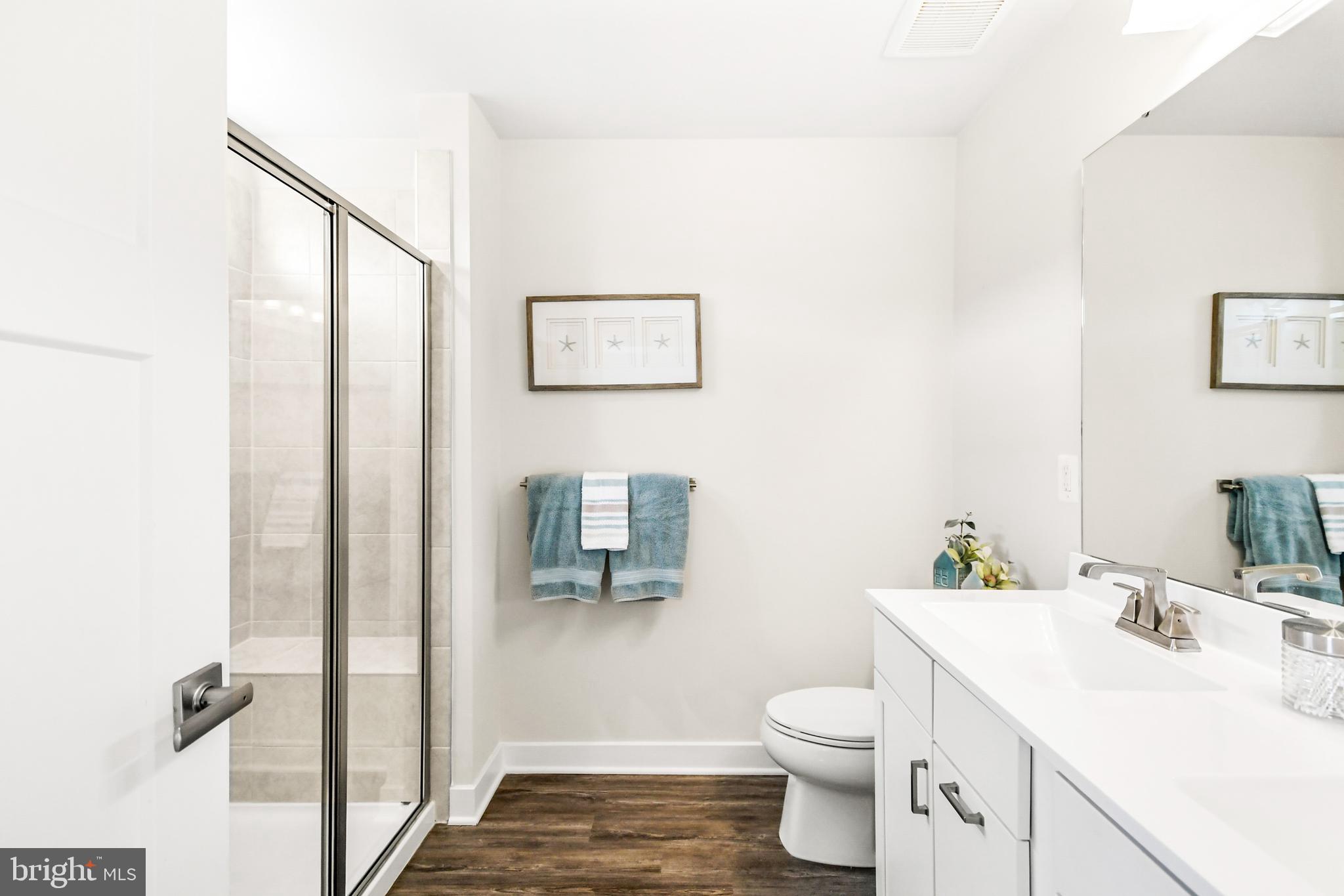 LAKE LINGANORE - Residential