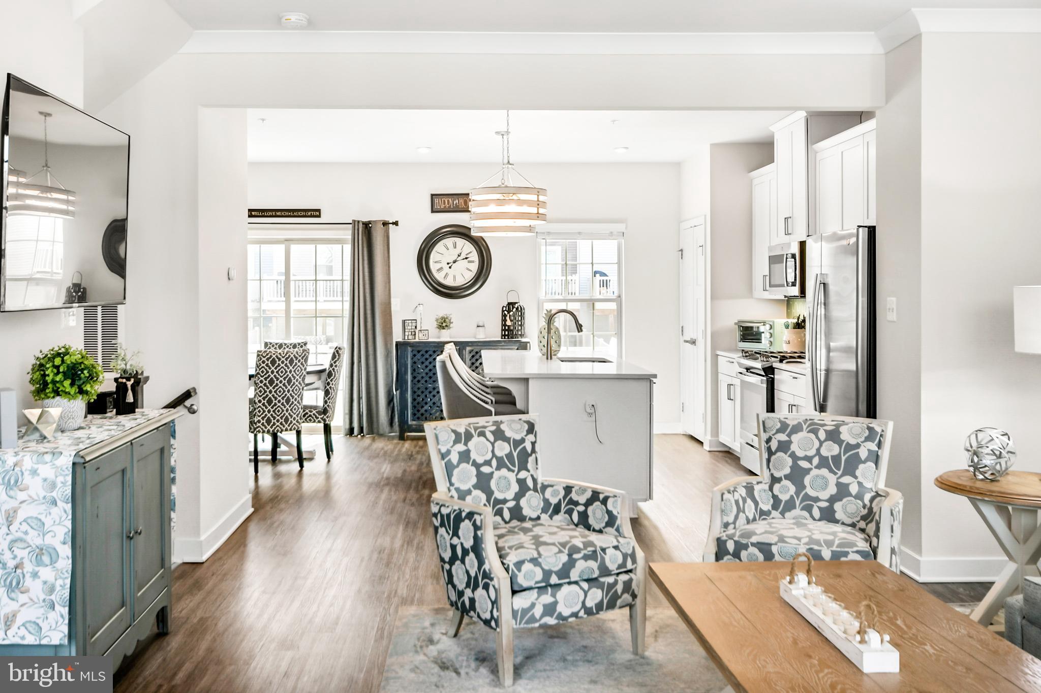 LAKE LINGANORE - Residential