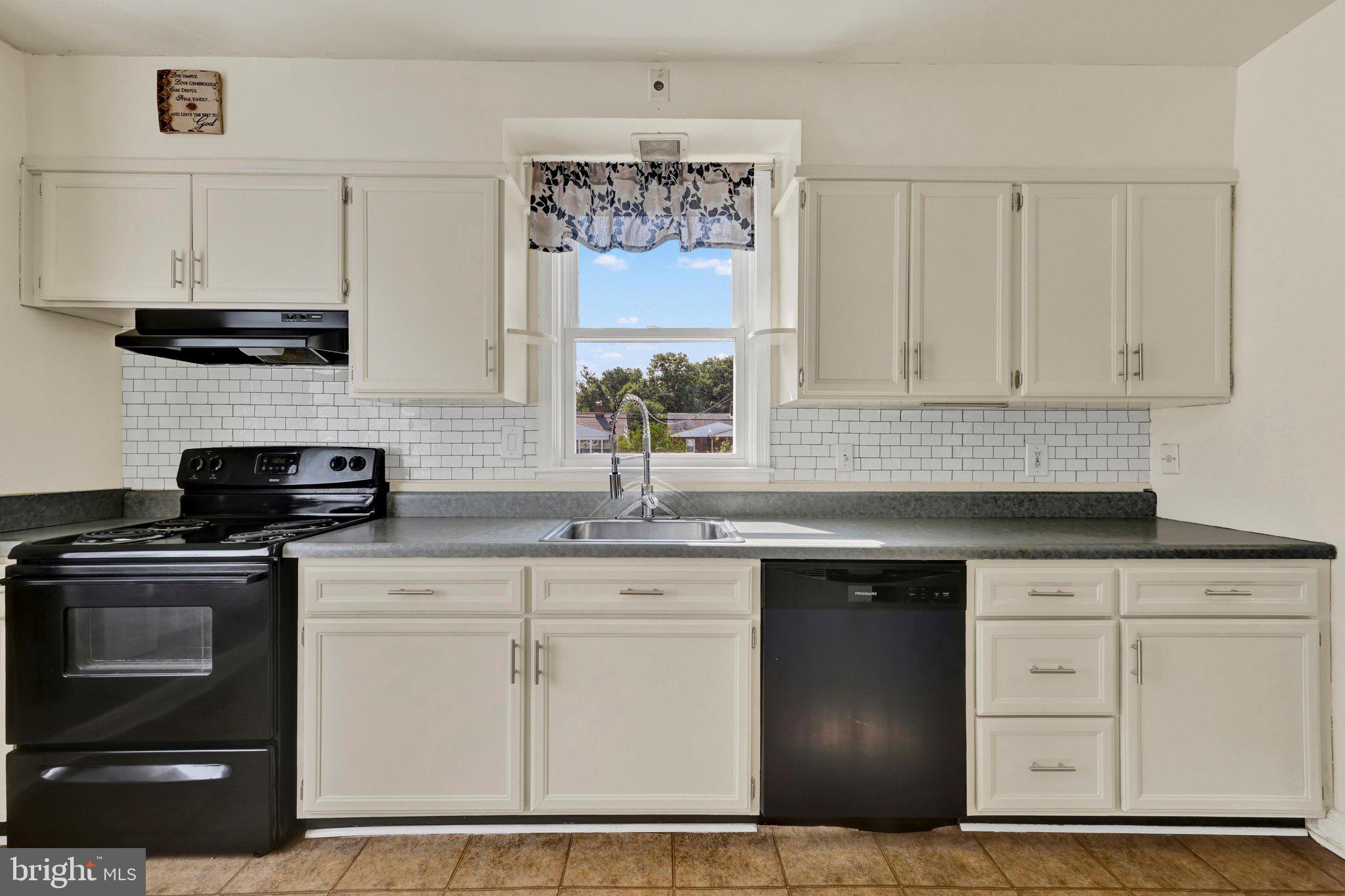 GWYNN OAK - Residential