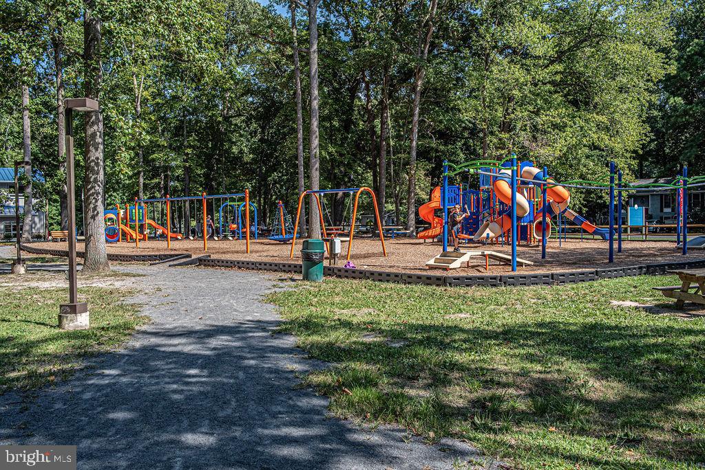 OCEAN PINES - BAY COLONY - Residential