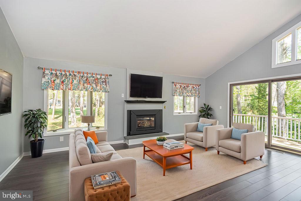 OCEAN PINES - BAY COLONY - Residential