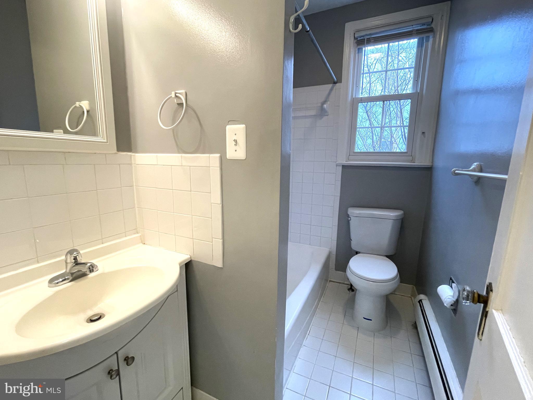 FOXCROFT HEIGHTS - Residential Lease
