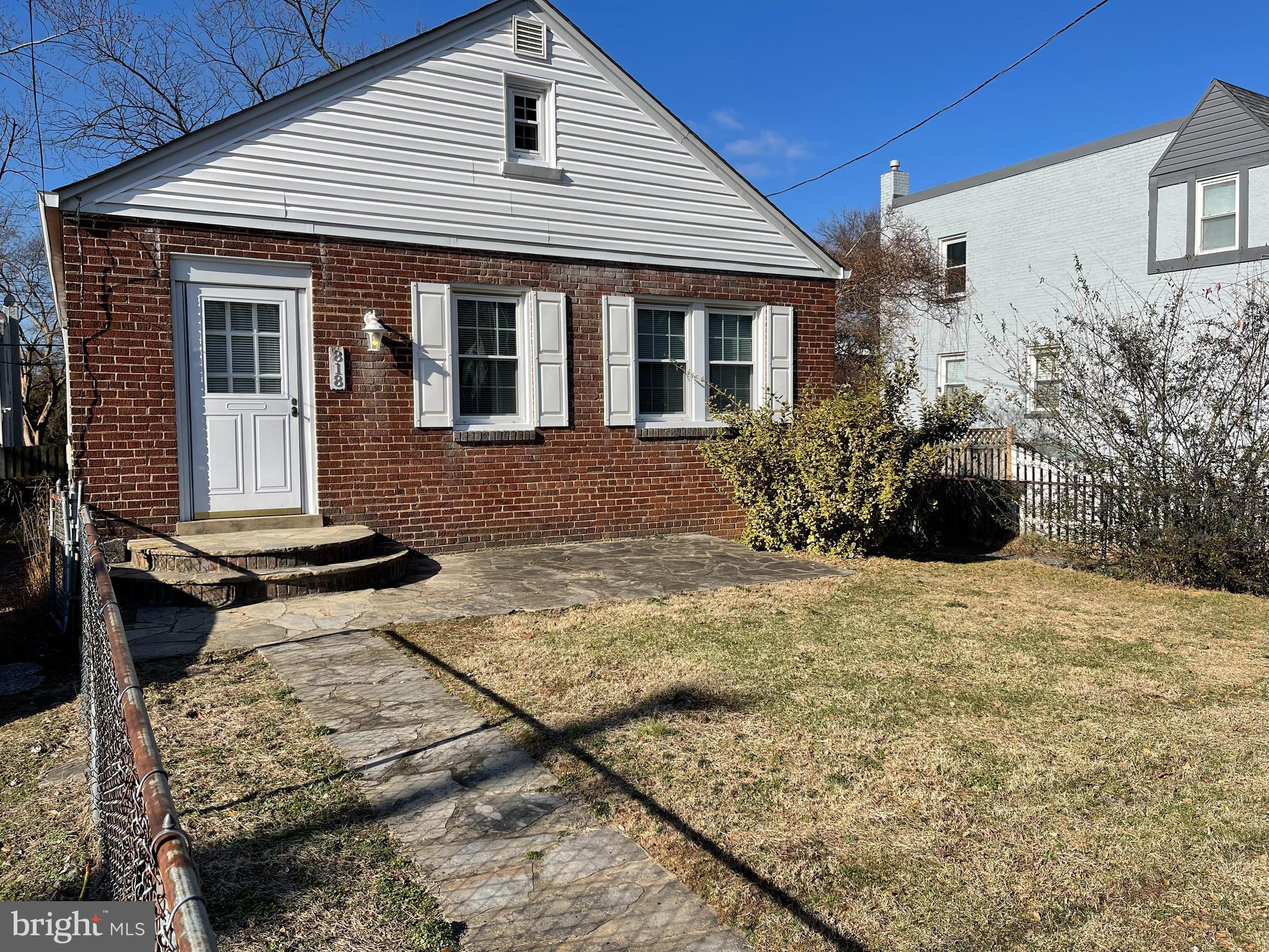 FOXCROFT HEIGHTS - Residential Lease