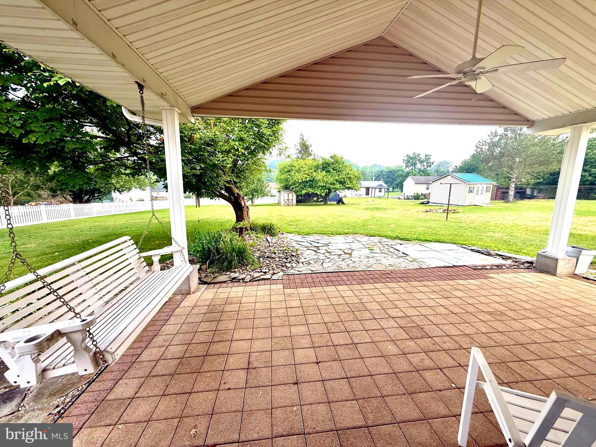 LAKE MEADE - Residential