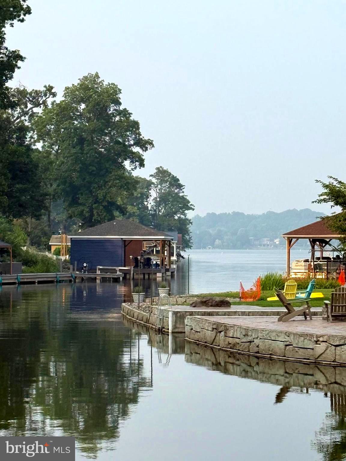 LAKE MEADE - Residential