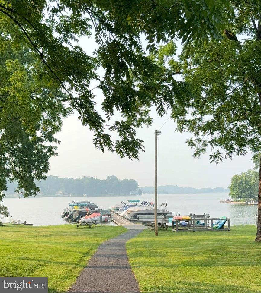 LAKE MEADE - Residential
