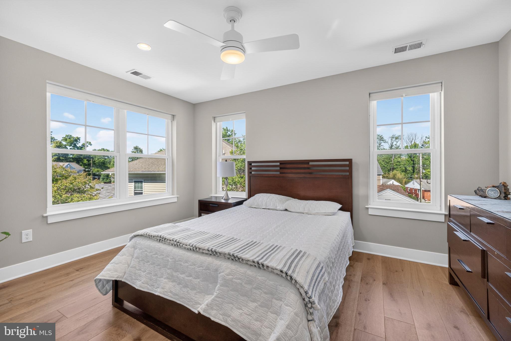 GEORGETOWN VILLAGE - Residential