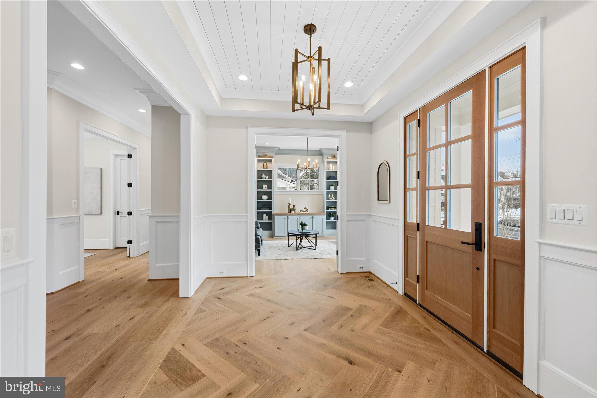 MONTOUR HEIGHTS - Residential