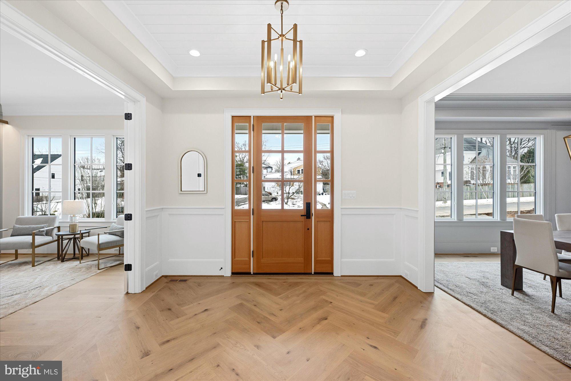 MONTOUR HEIGHTS - Residential