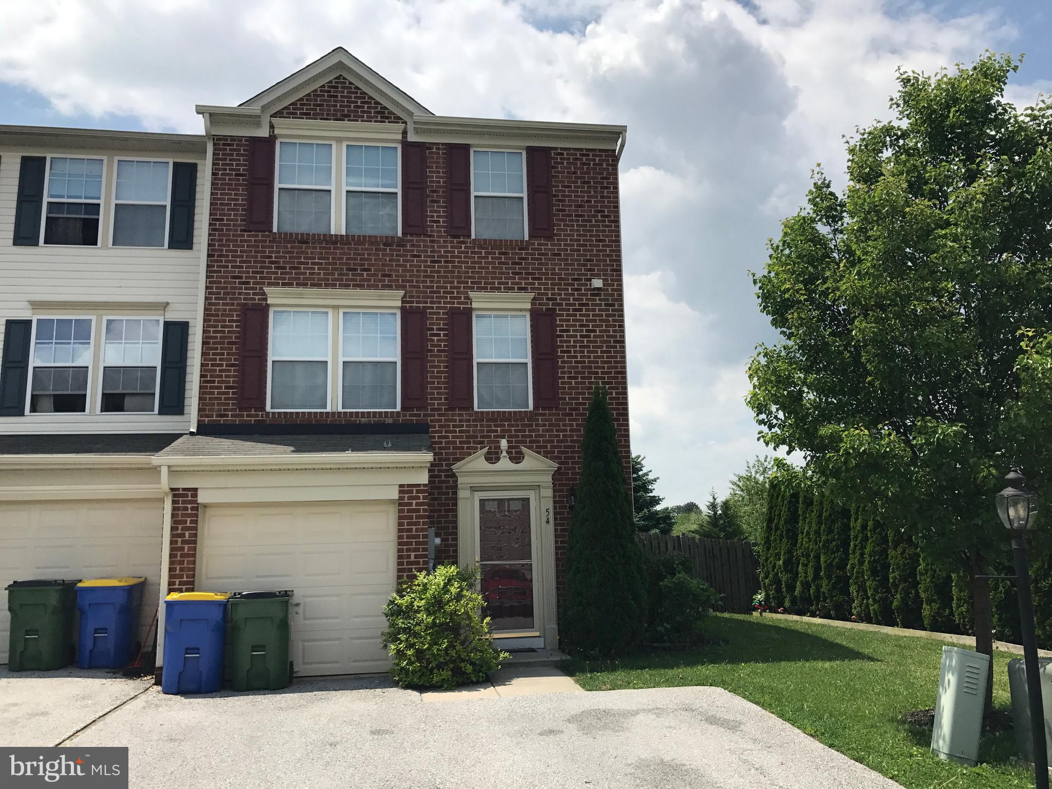 SPACIOUS END UNIT FOR RENT! 4 bedroom town home with fenced in yard! Level walk in with potential first floor bedroom and laundry! Large living room and eat in kitchen!  Great deck for entertaining.  Private back yard! Master suite with bathroom and walk in closet!  Close to MD line! Requires first month, last month and security deposit.  Application fee $35.  NO SMOKING & NO PETS. Don't miss this opportunity for a lovely rental home, move in ready!