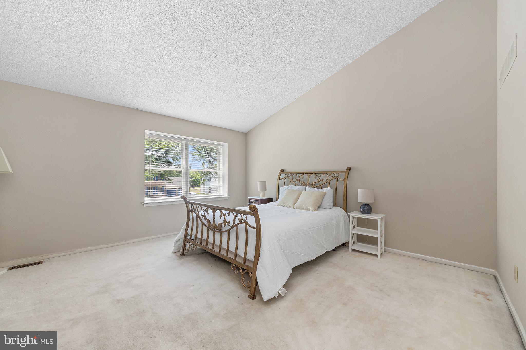 NEWTOWN GRANT - Residential