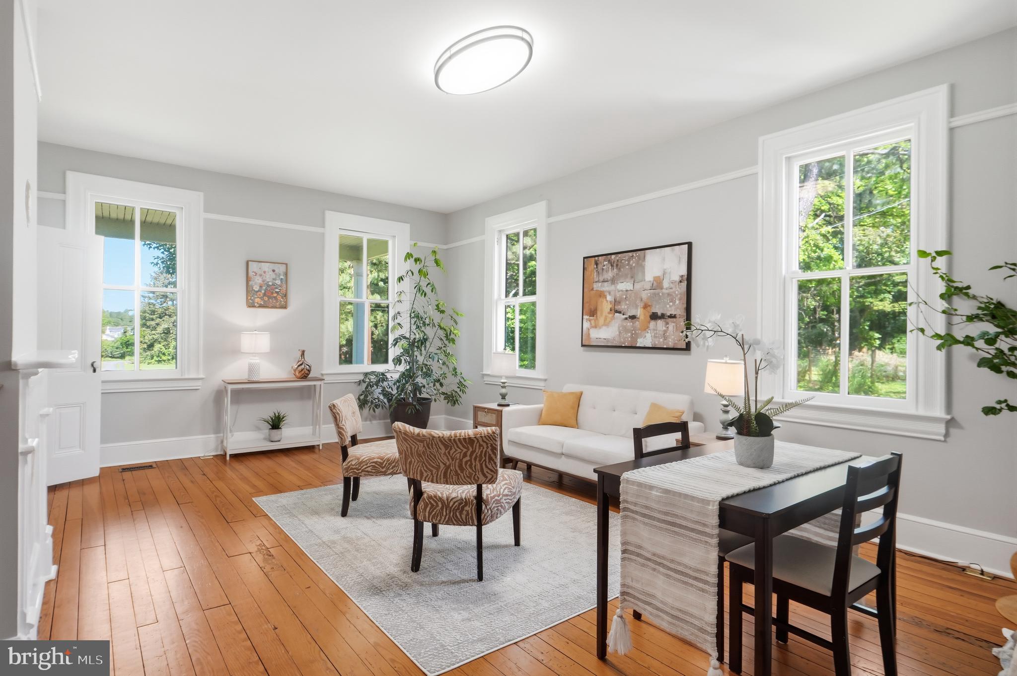 ROCKVILLE OUTSIDE - Residential