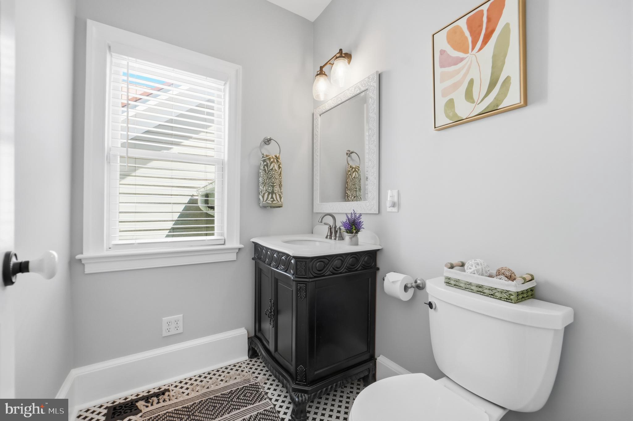 ROCKVILLE OUTSIDE - Residential