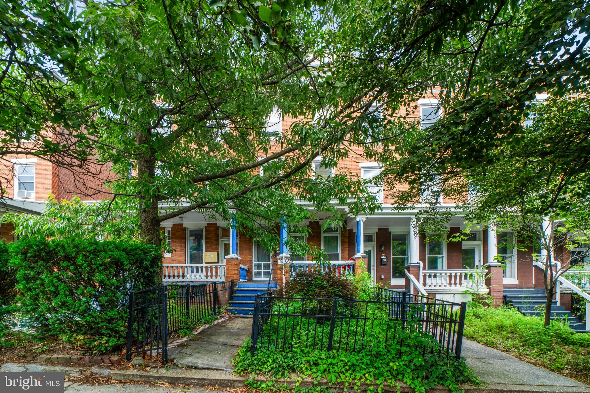 CHARLES VILLAGE - Residential