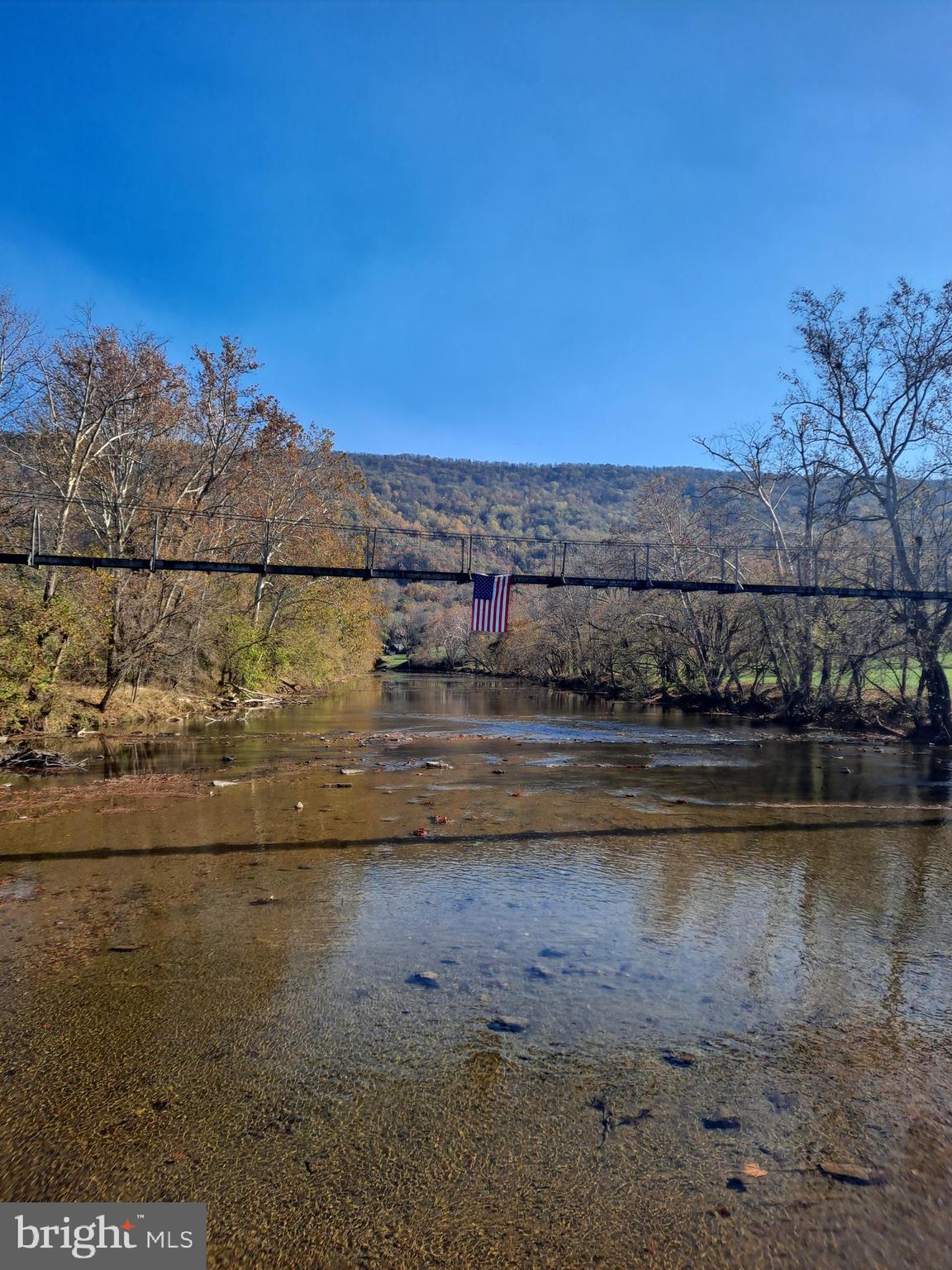 DEER RAPIDS - Land