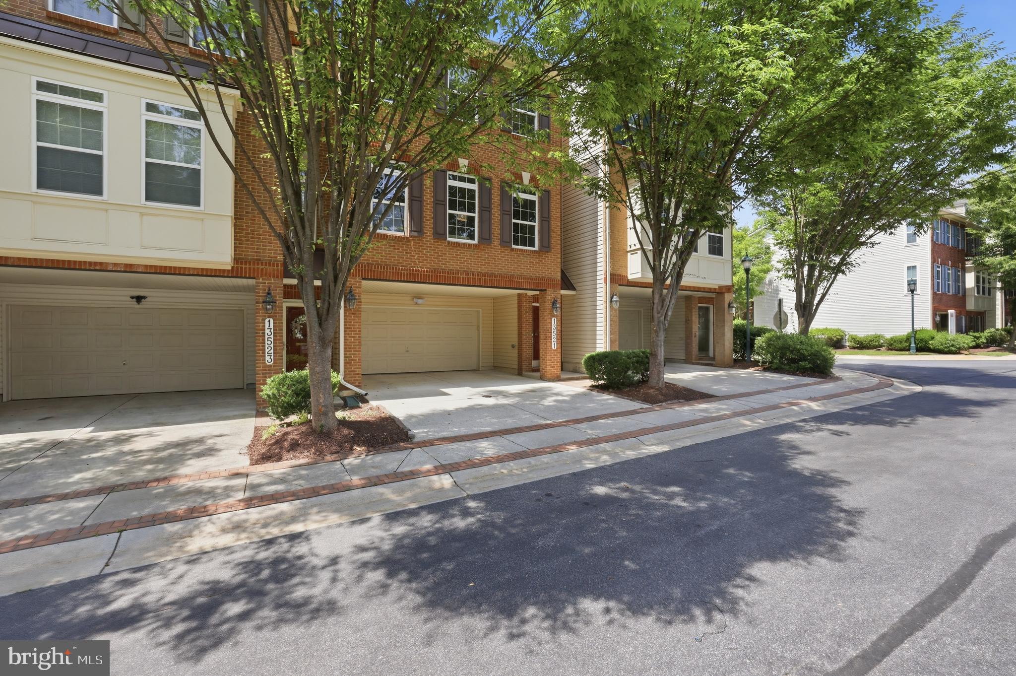 GATEWAY COMMONS - Residential